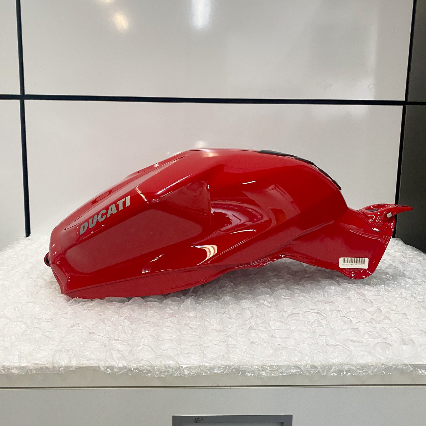Ducati 959/899 Panigale Gas Tank, Red 58612061AA USED