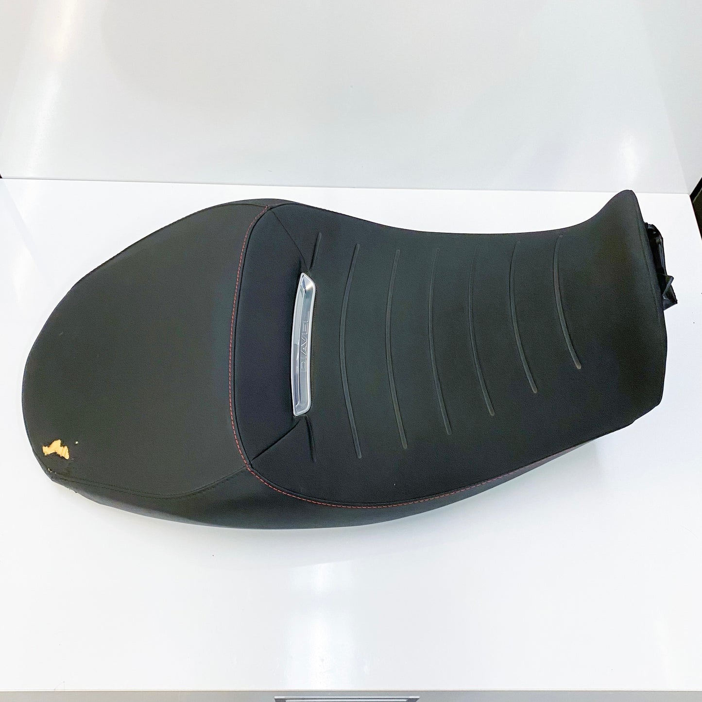 Ducati Diavel 1260 S Seat 595P3472BA USED