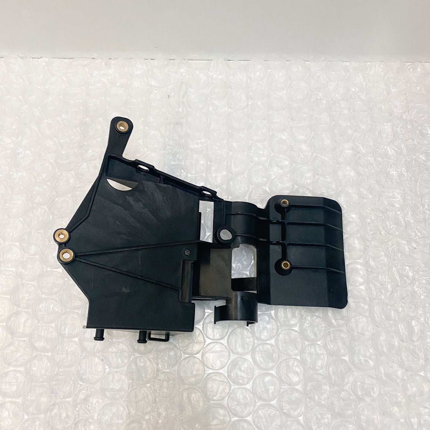Ducati Battery Holder Superbike 996/998 82912821A