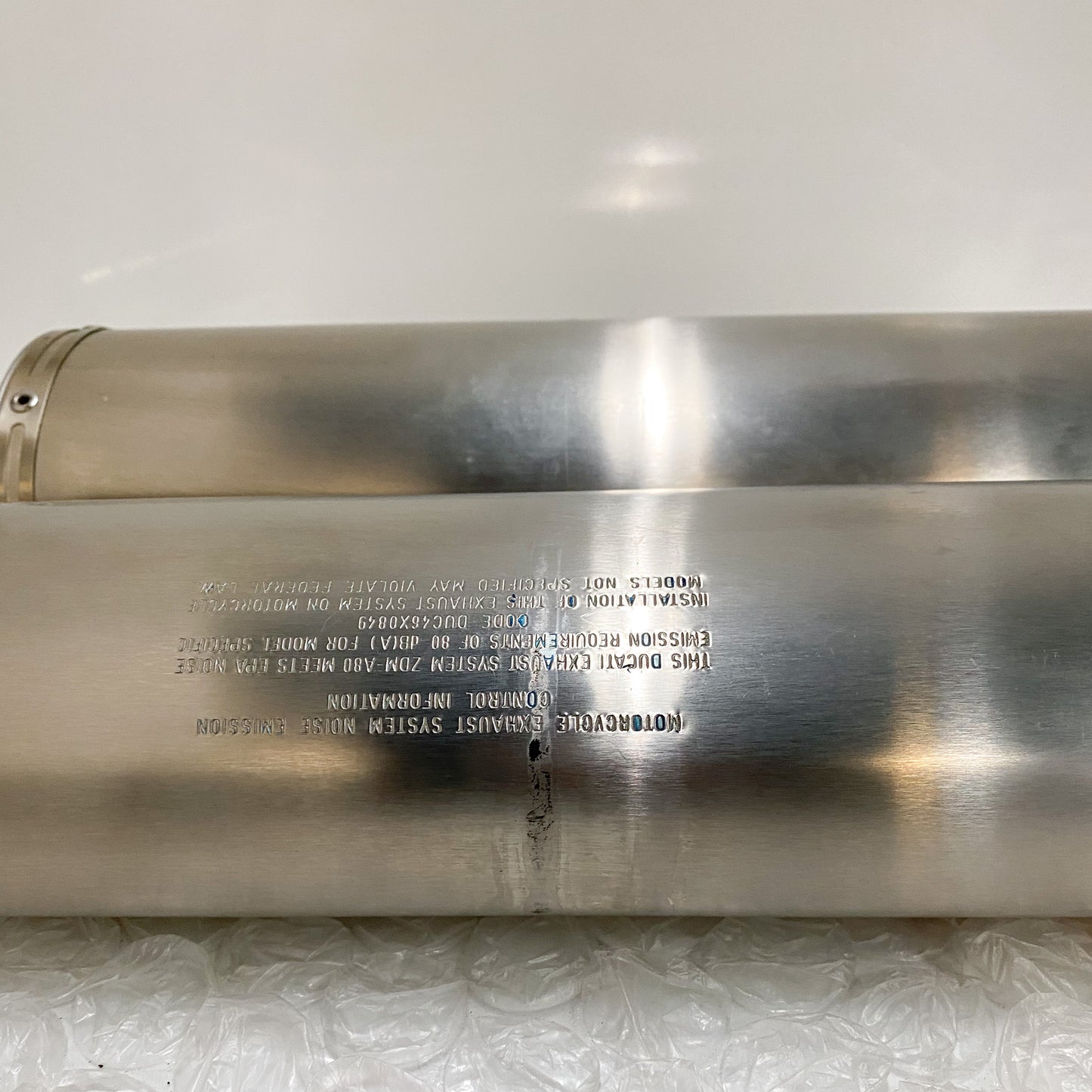 Ducati 848 EVO/848 EVO CORSE SE Stock OEM Exhaust Take-Off 57413171A & 57313171A (4)
