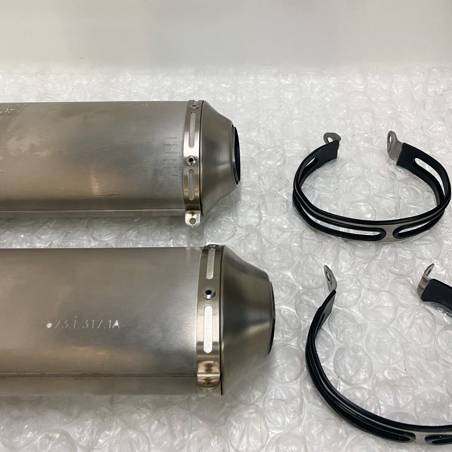Ducati 848 EVO/848 EVO CORSE SE Stock OEM Exhaust Take-Off 57413171A & 57313171A (6)