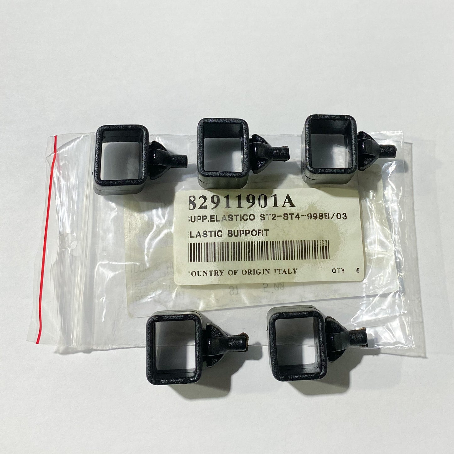 DUCATI ELASTIC SUPPORT. RUBBER HOLDER 82911901A