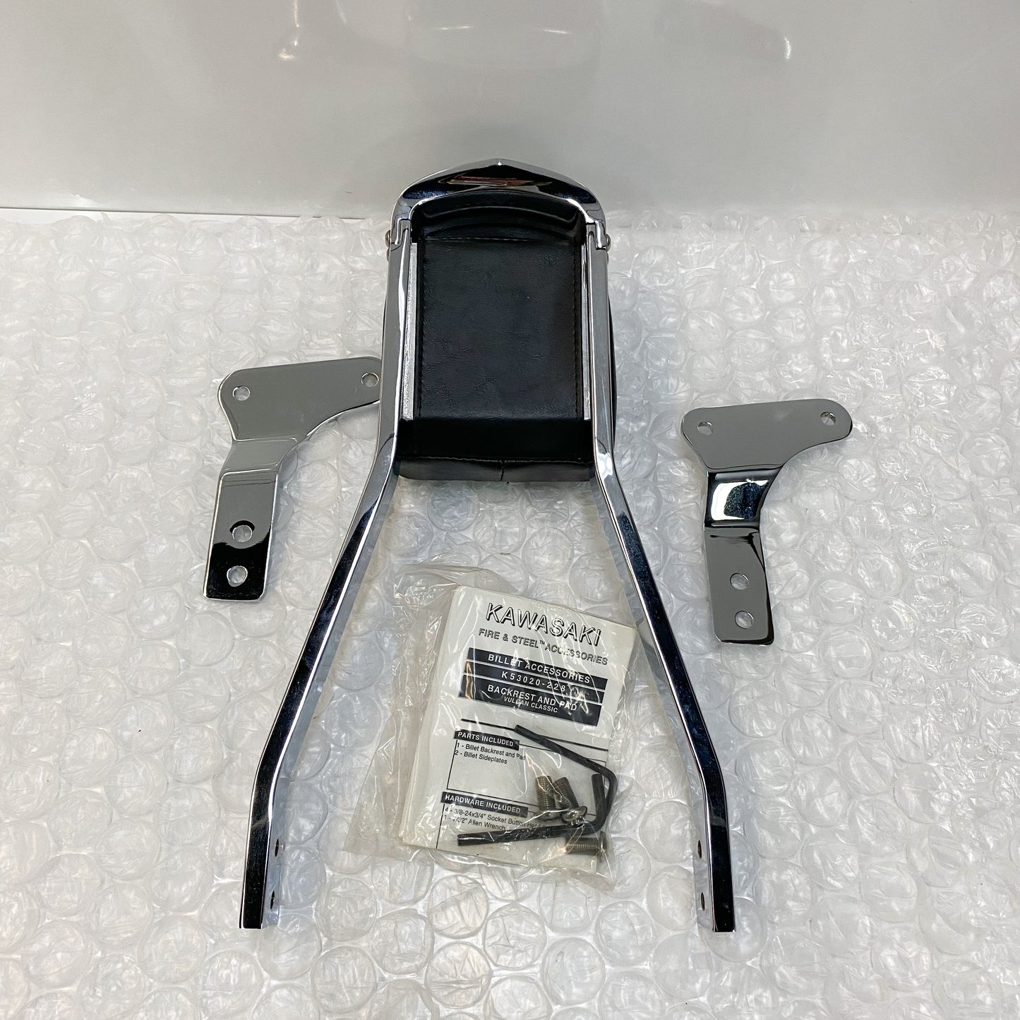 Kawasaki Billet Backrest and Pad Vulcan Classic K53020-228
