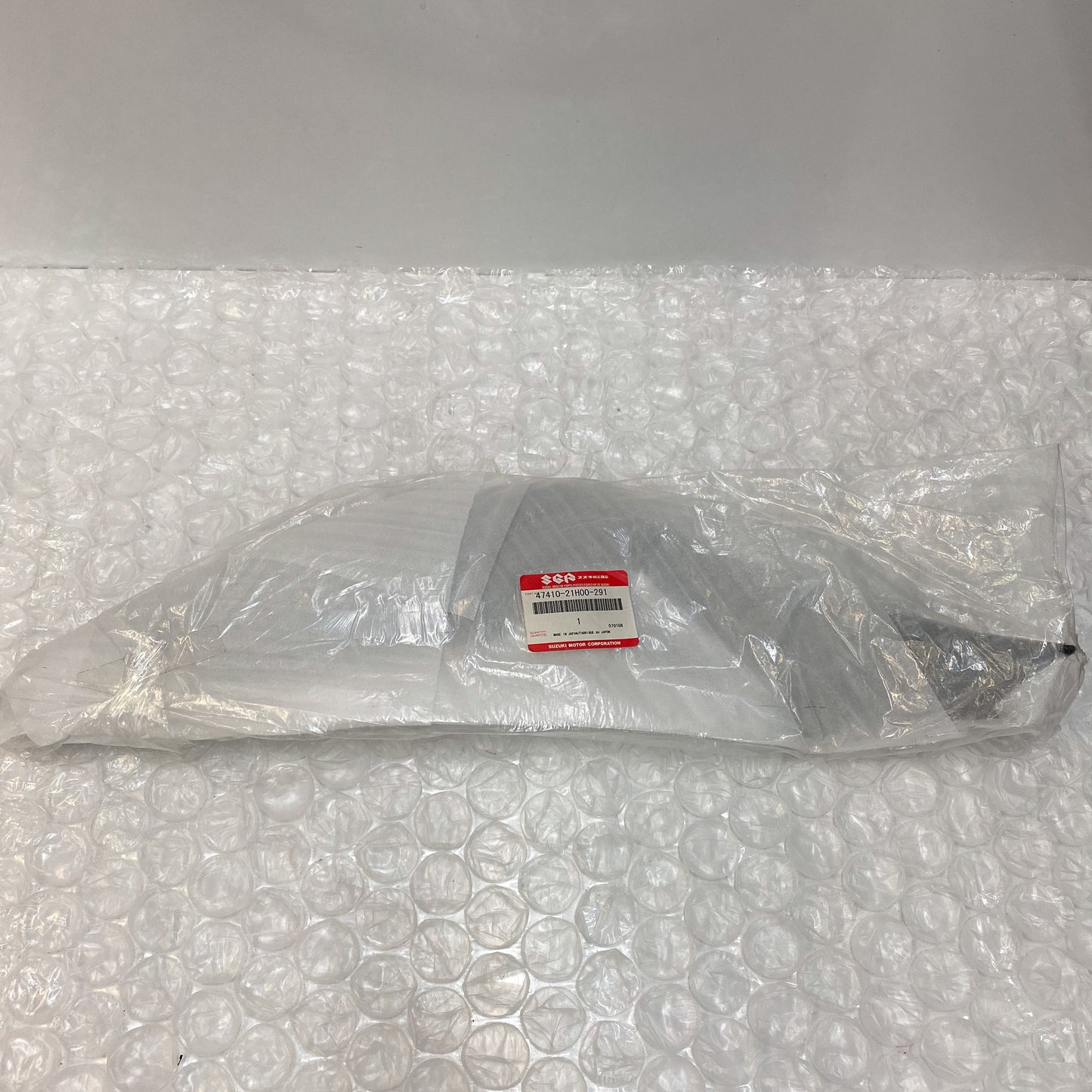 Suzuki Frame Cover RH 47410-21H00-291
