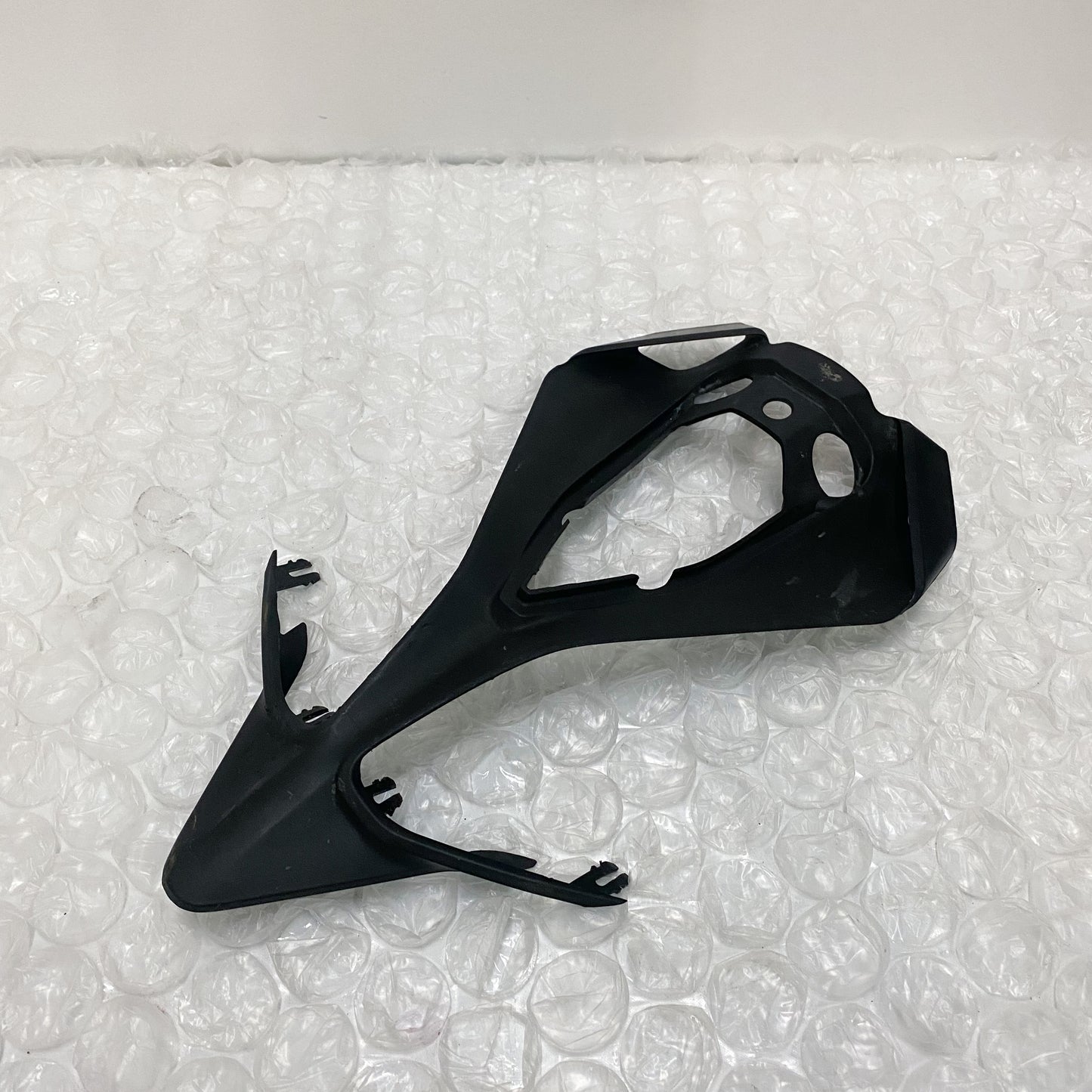Ducati 1299/1199/ 959/R Cover, Lower Tail Light 4601C632A USED