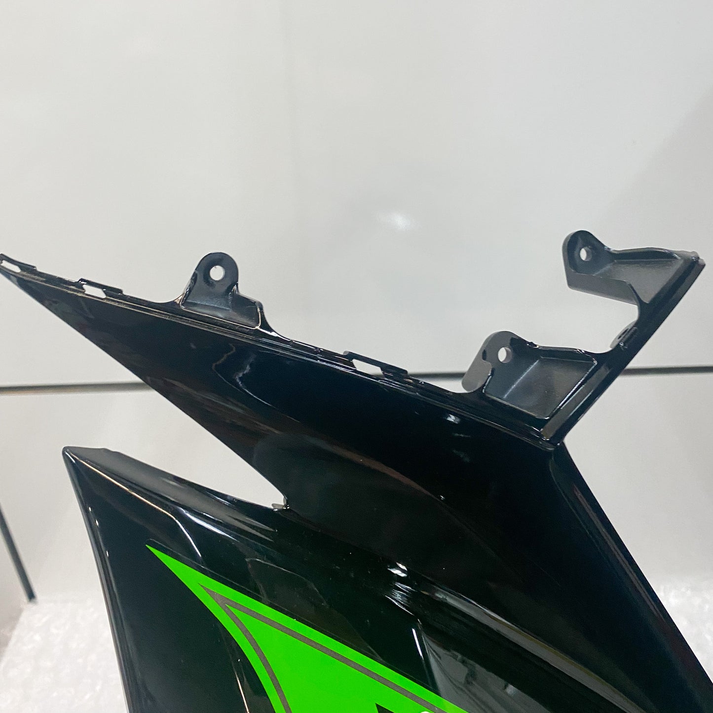 Kawasaki Ninja ZX-6R COWLING, SIDE LH EBONY 55028-0252-H8 USED