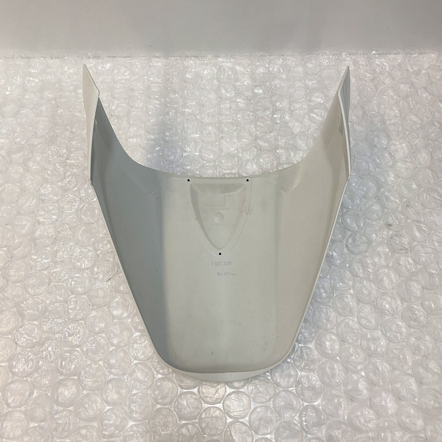 Ducati Monster 696 White Seat Cowl 59510981AW USED