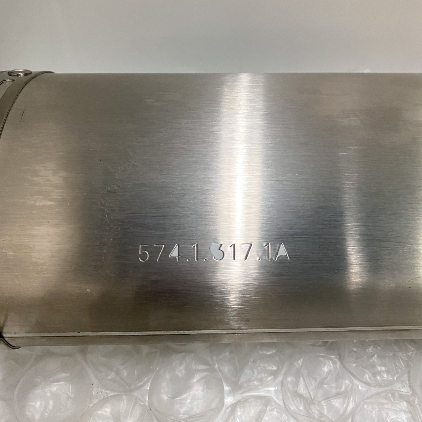 Ducati 848 EVO/848 EVO CORSE SE Stock OEM Exhaust Take-Off 57413171A & 57313171A (6)