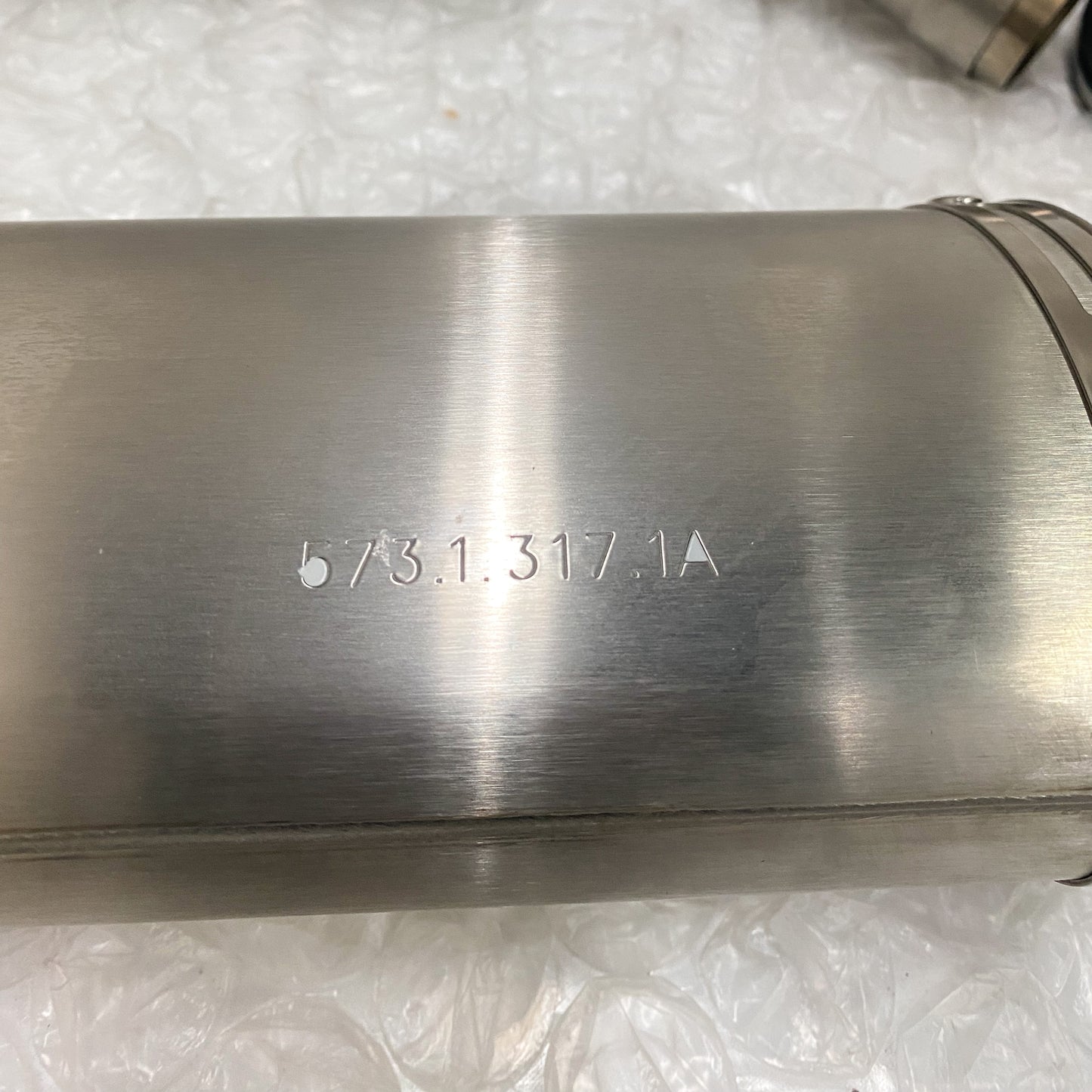 Ducati 848 EVO/848 EVO CORSE SE Stock OEM Exhaust Take-Off 57413171A & 57313171A (6)