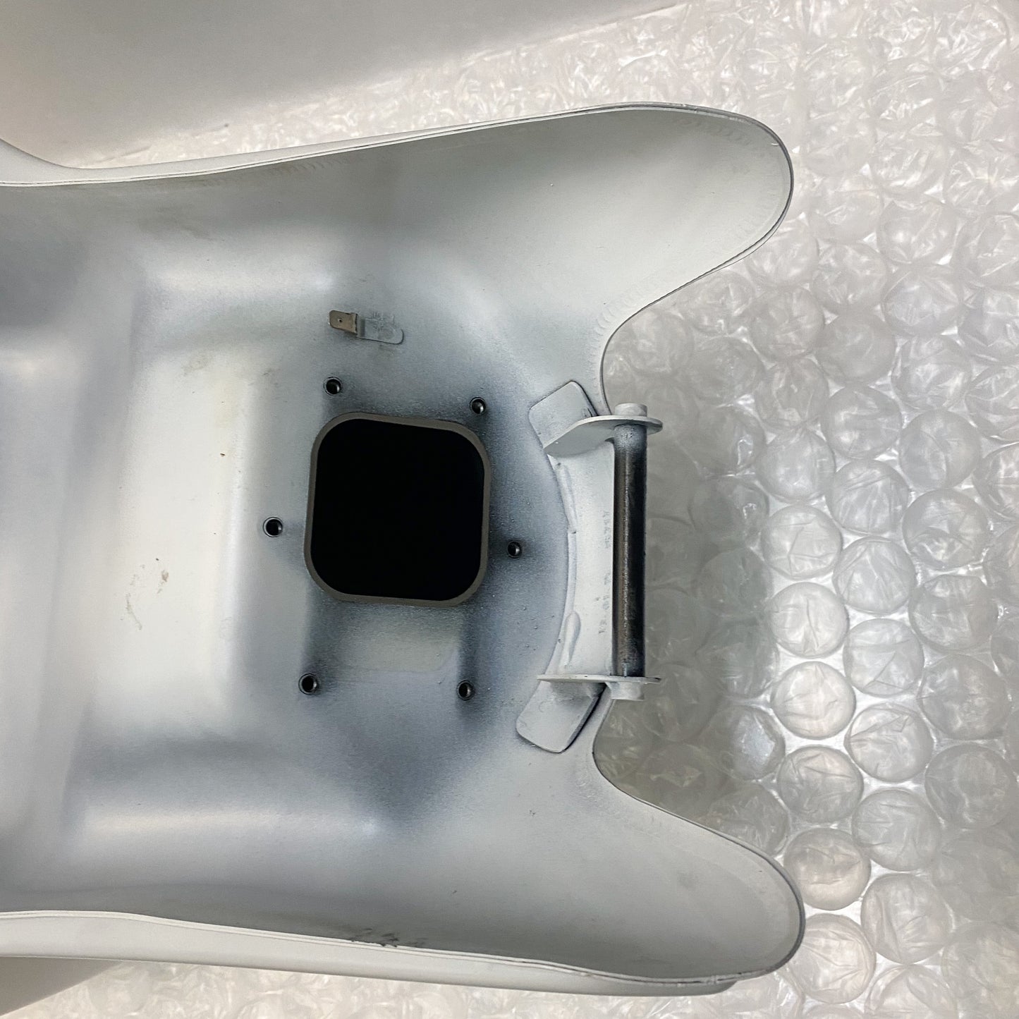 Ducati Monster 821 White Gas Tank Take-Off 58612001CW