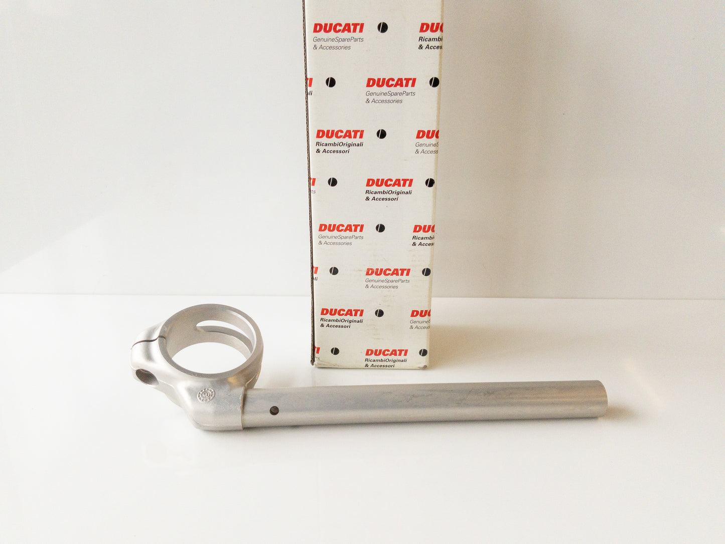 Ducati 749/999 Right Half-Handlebar 36010431A