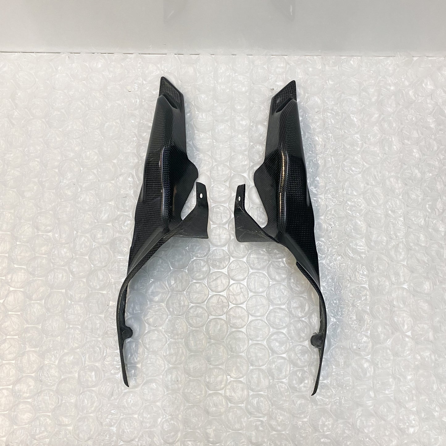 Ducati Carbon Air Duct Covers 1098R/1198R 460Z0021A& 460Z0021B USED