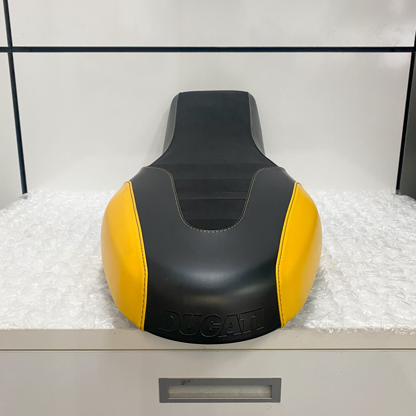 Ducati Scrambler Full Throttle Seat 59522441C USED