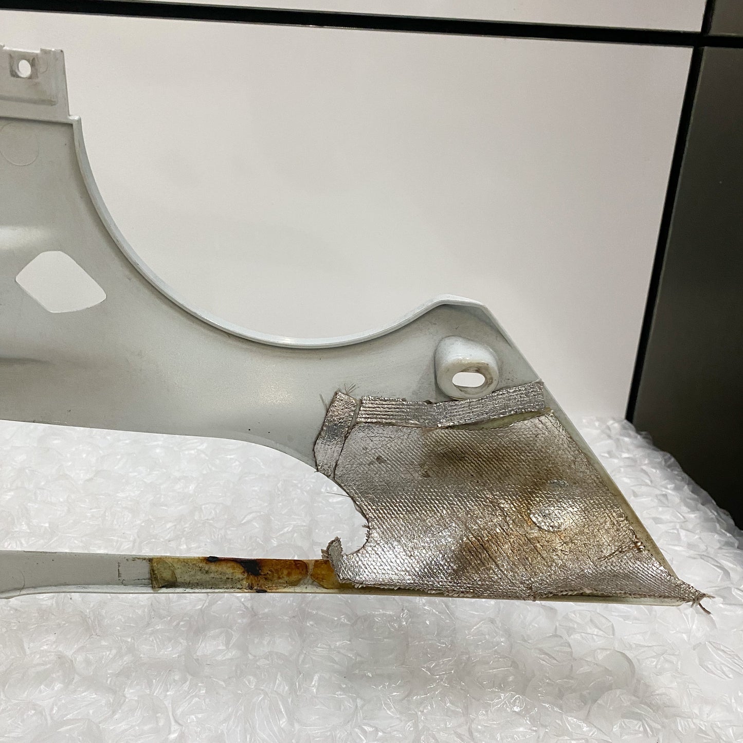 Ducati 1199 Lower RH Fairing, White 48013355AW Take -Off