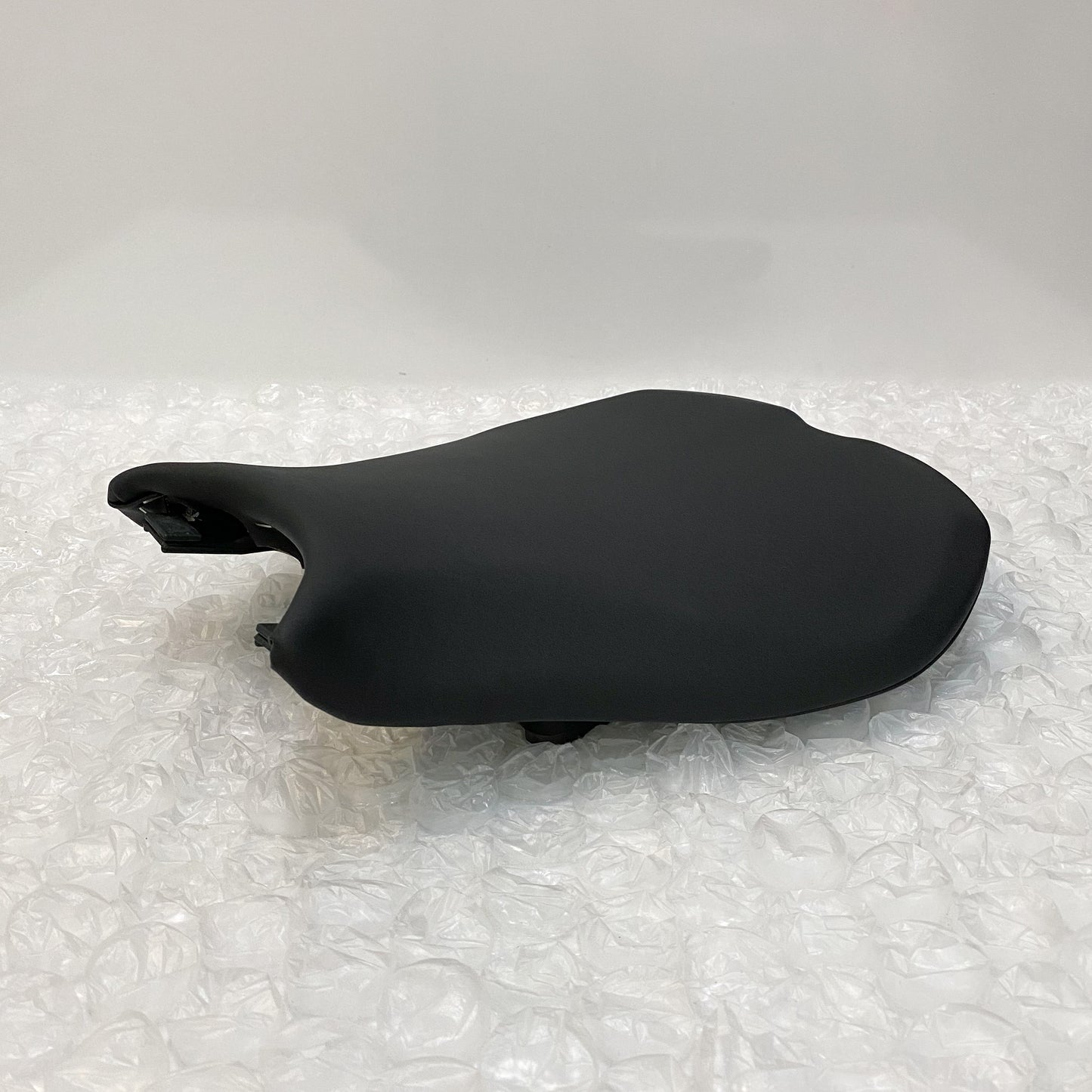 Ducati 848/1098/1198 Rider Seat 59521071A