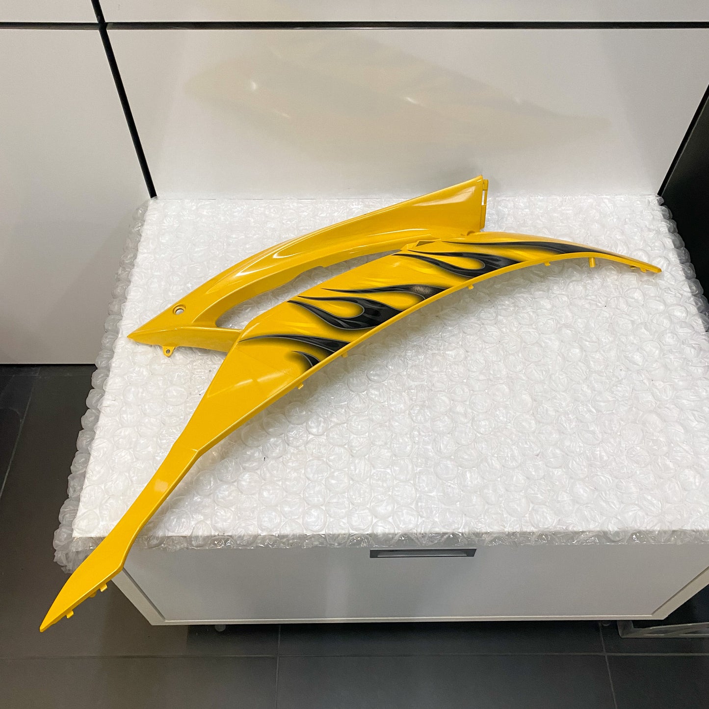 Yamaha Panel 2 & Cover 8 Yellow W/Flames 13S-W283V-20-P5/13S-2117W-00-P5 USED