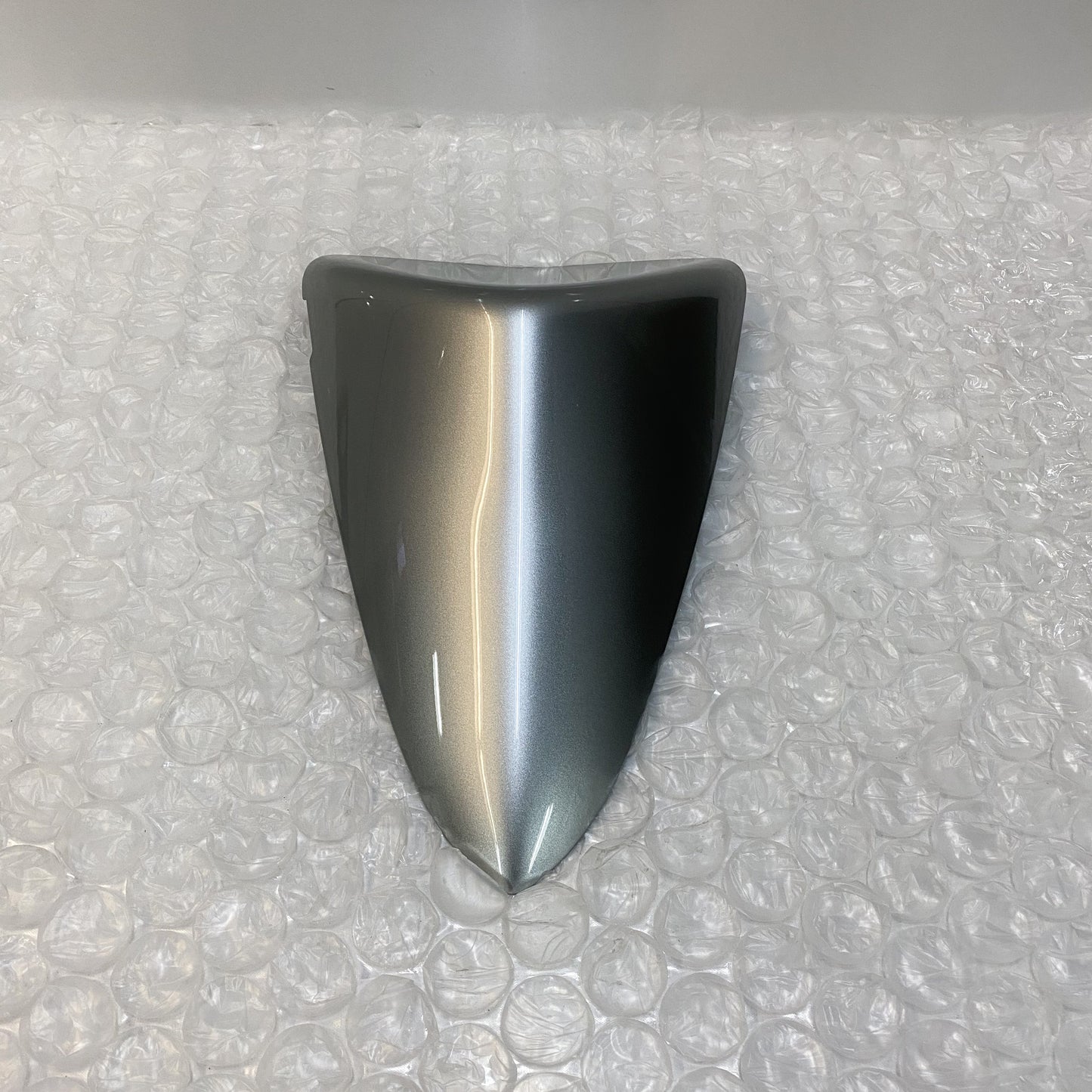 Kawasaki ZX600 '07 Seat Cover Kit, Silver 99996-1354-17M