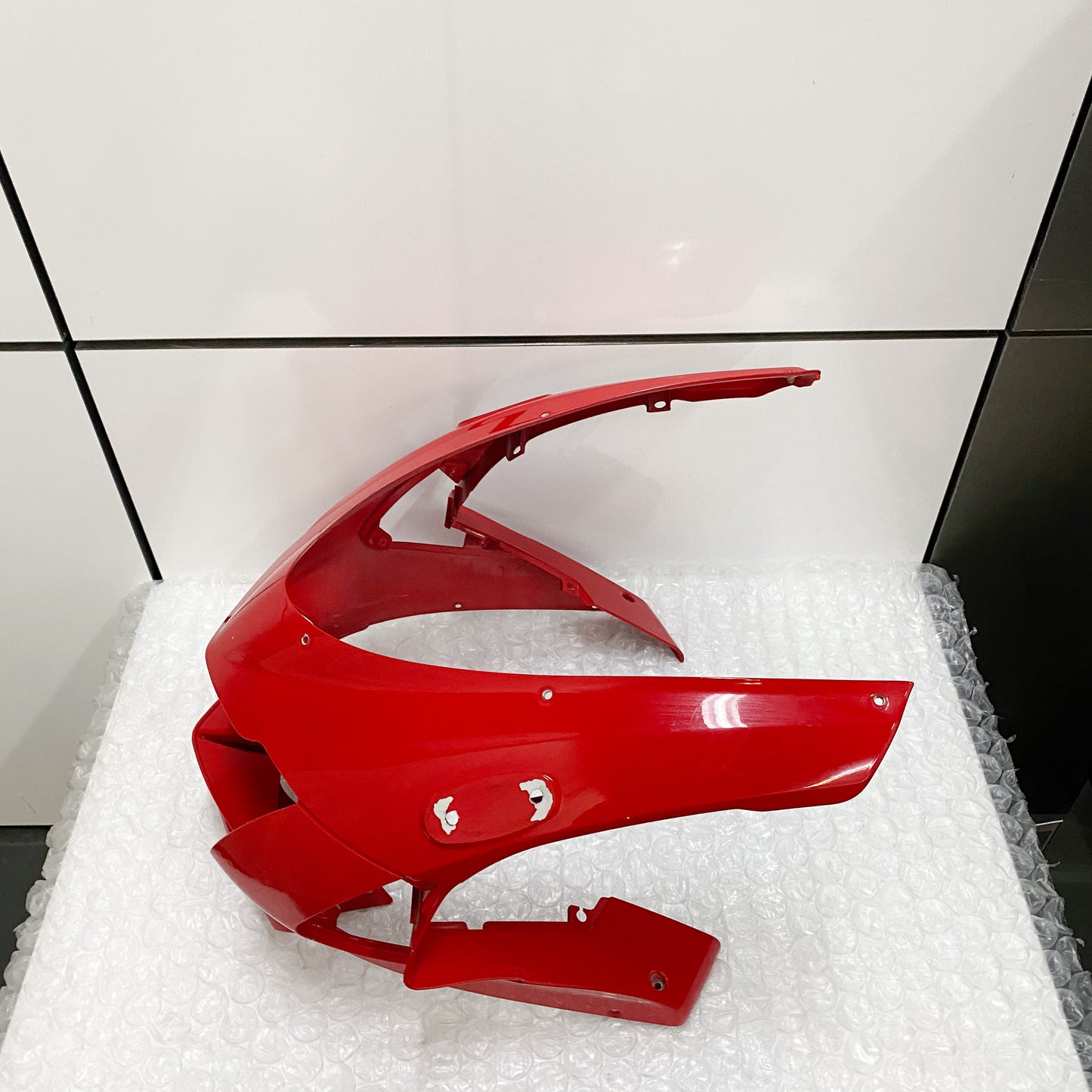 Ducati ST3/ST4 Front Headlight Cowling, Red 48110311BA Take - Off