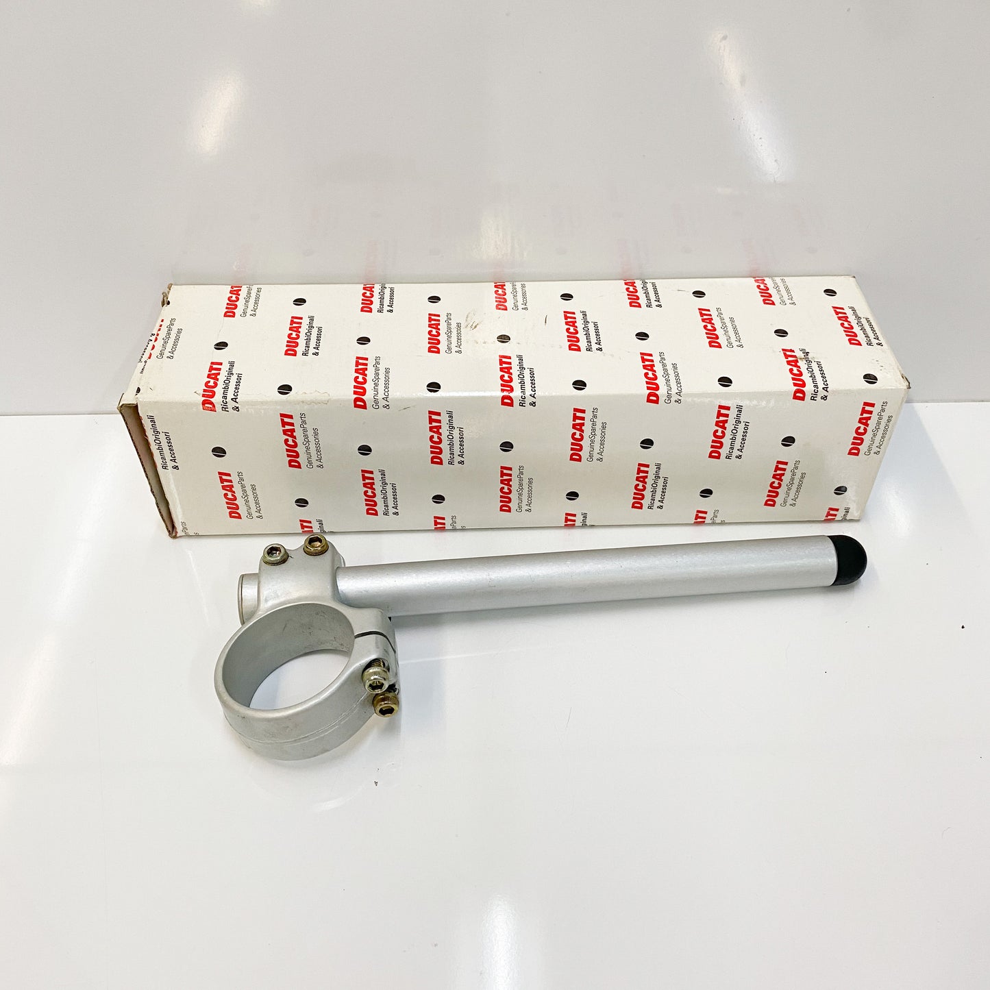 Ducati OEM R.H Handlebar 750SS/ 900SS 36020231A