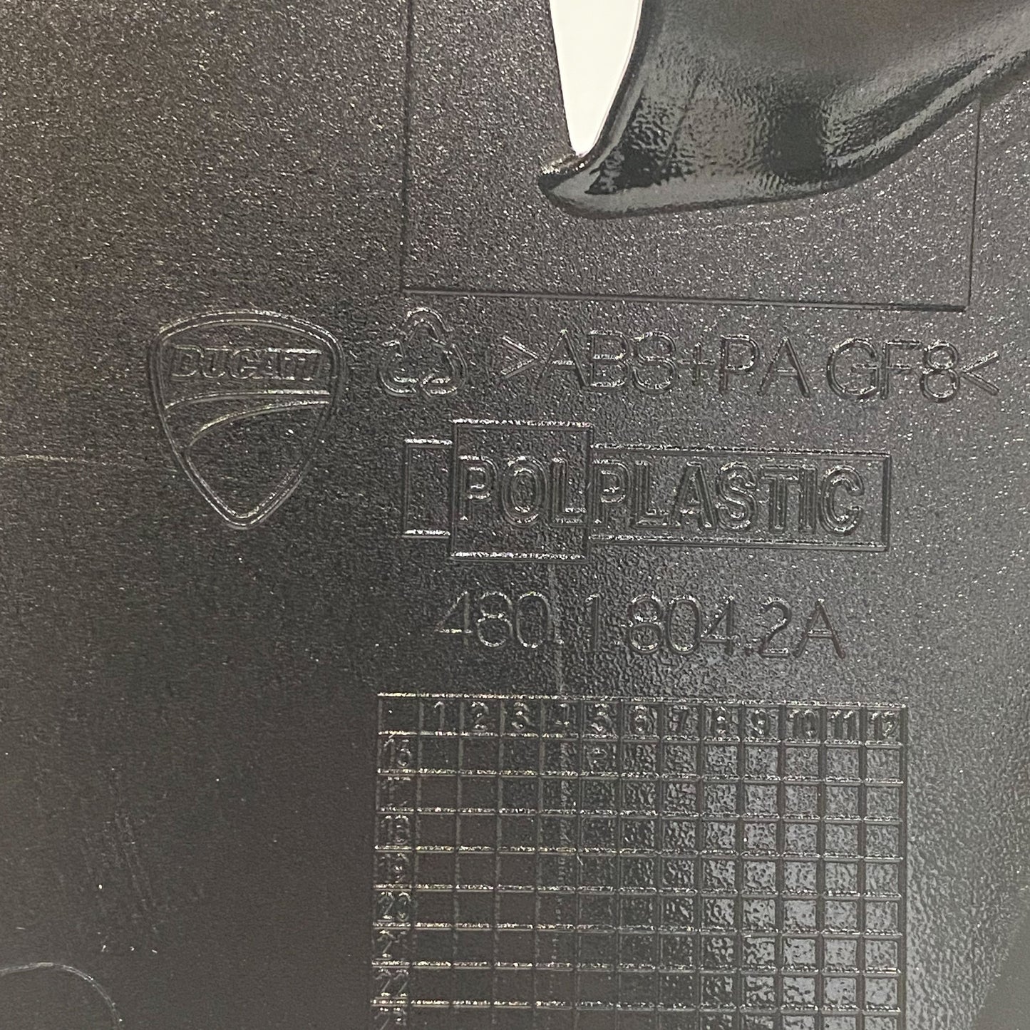 Ducati X Diavel S LH Cap - Nero Lucido 48018042AB