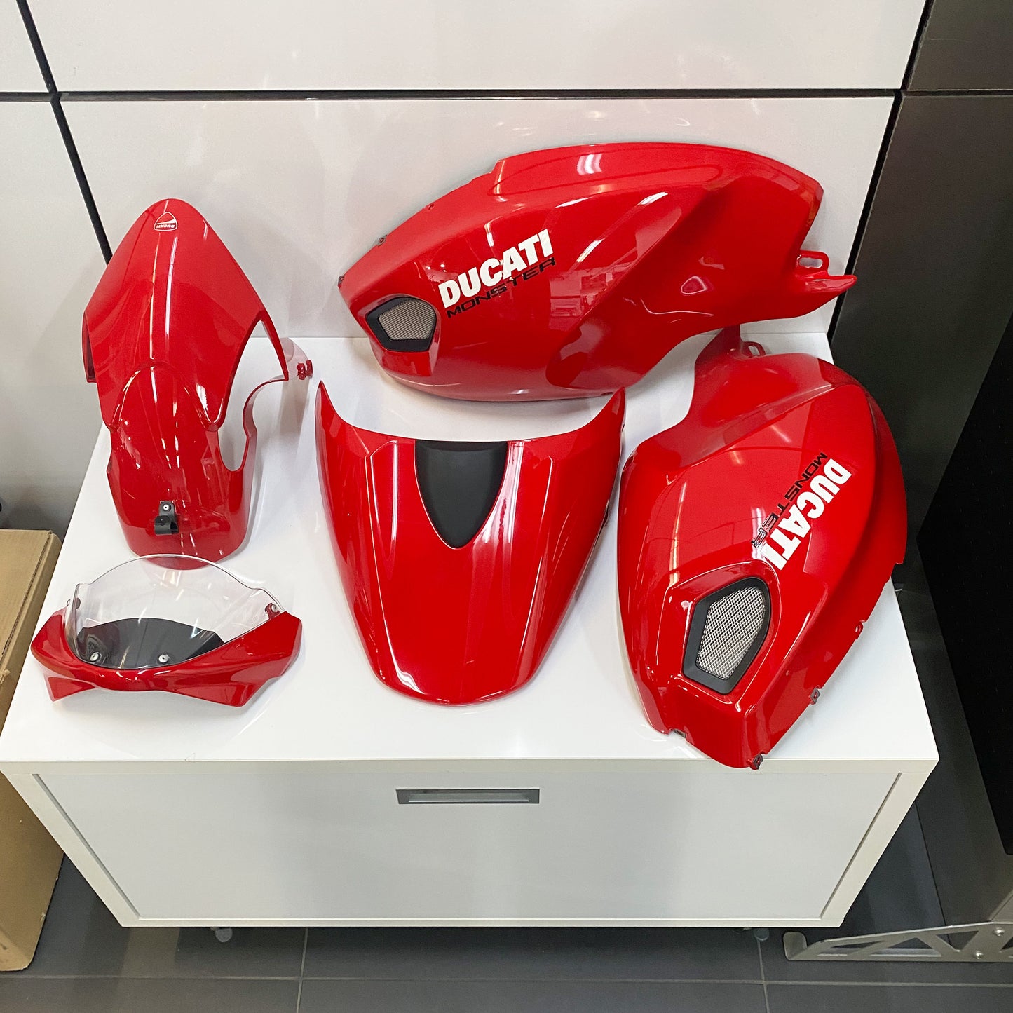 Ducati Monster 796 Painted Bodywork Kit - Red 69924583AA