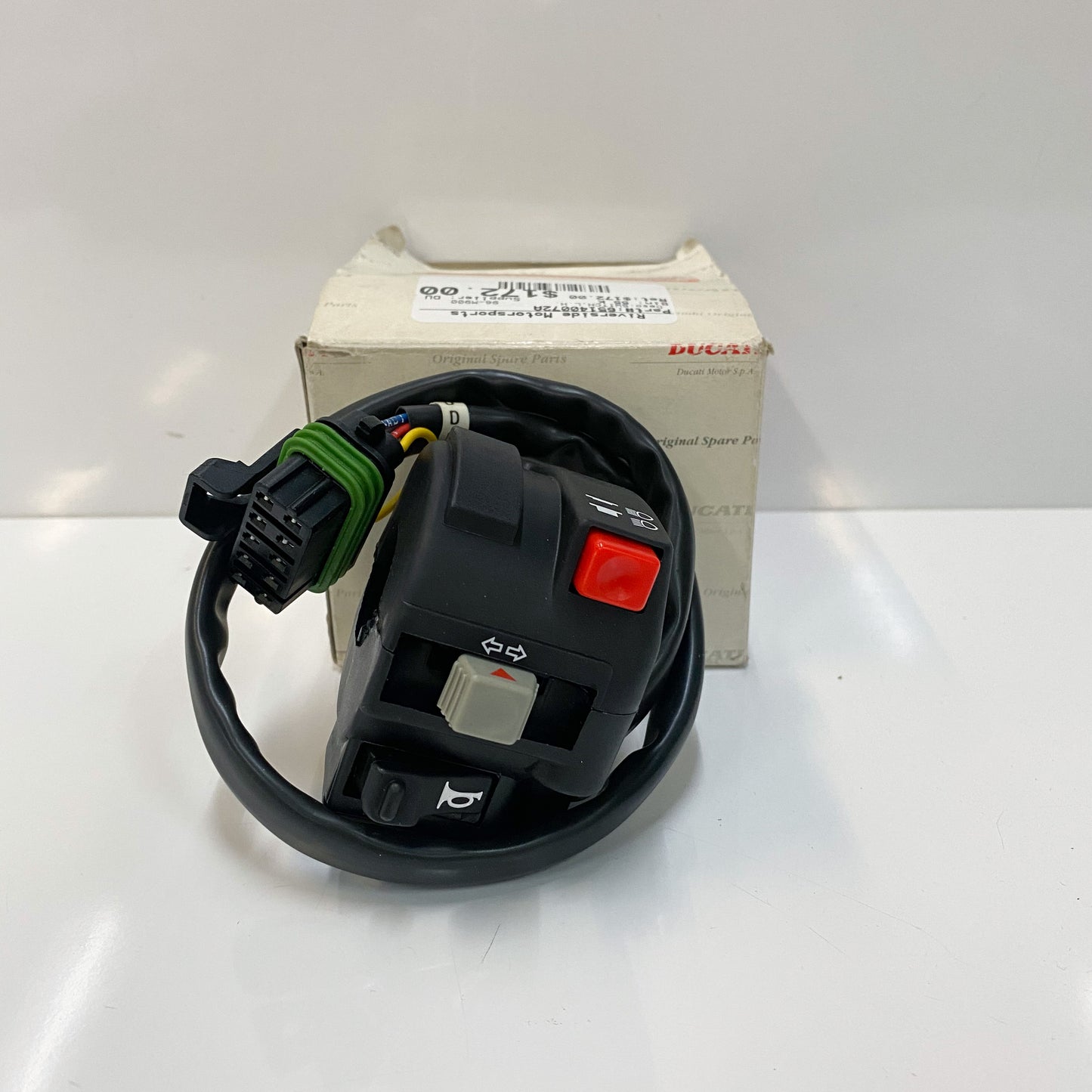 Ducati Left Hand Switch 750M-900SS 65140072A