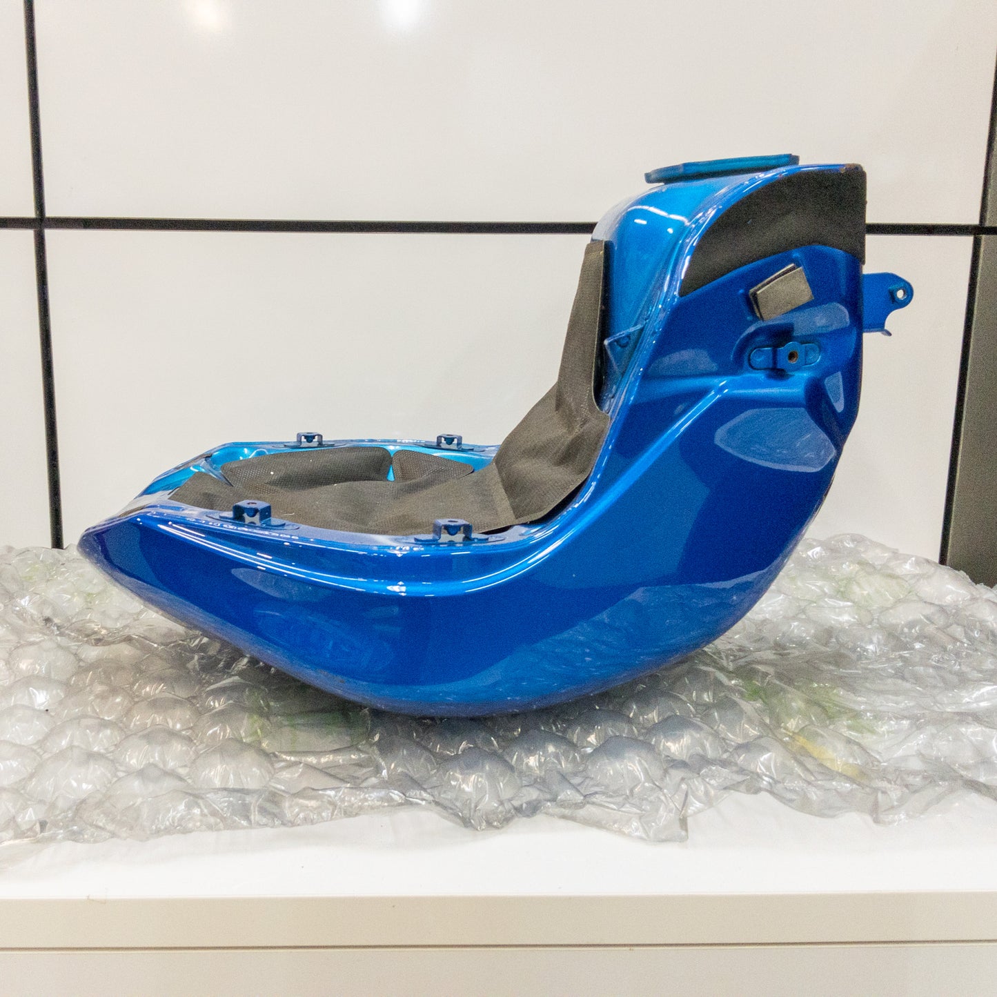 Kawasaki ZX6R Take-Off Gas Tank 51085-5344-723