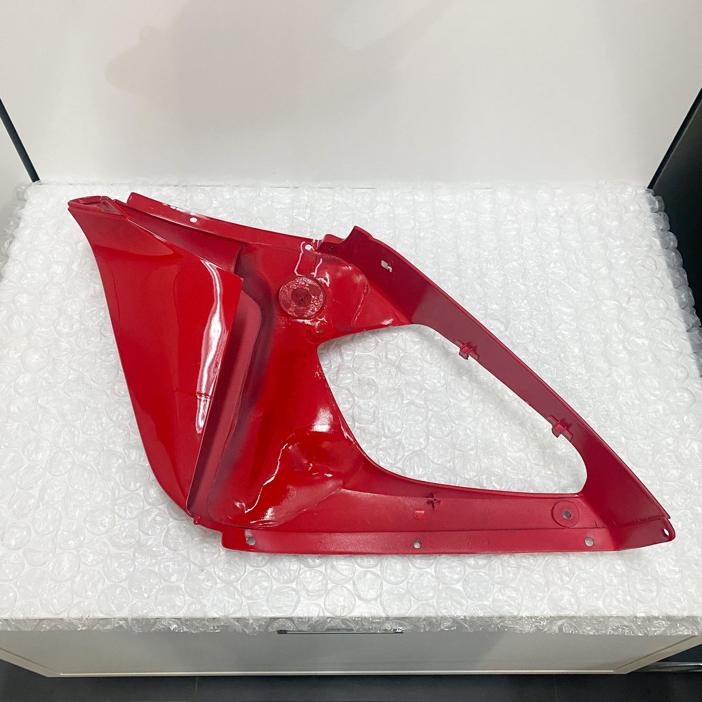 Ducati ST4S Right Upper Half Fairing Red 48011931BA USED