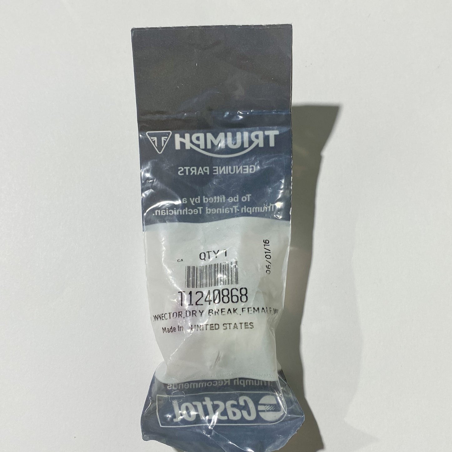 Triumph Female Dry Break Connector T1240868