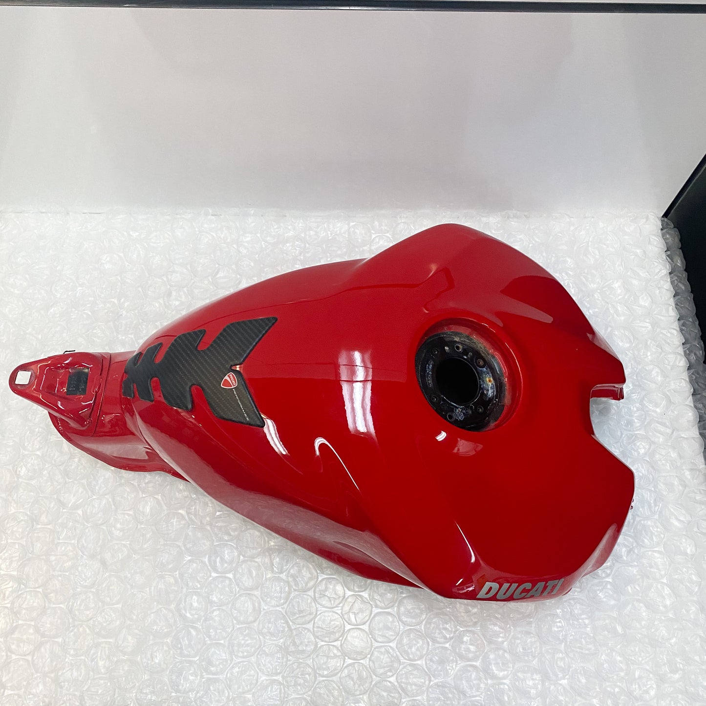 Ducati 959/899 Panigale Gas Tank, Red 58612061AA USED