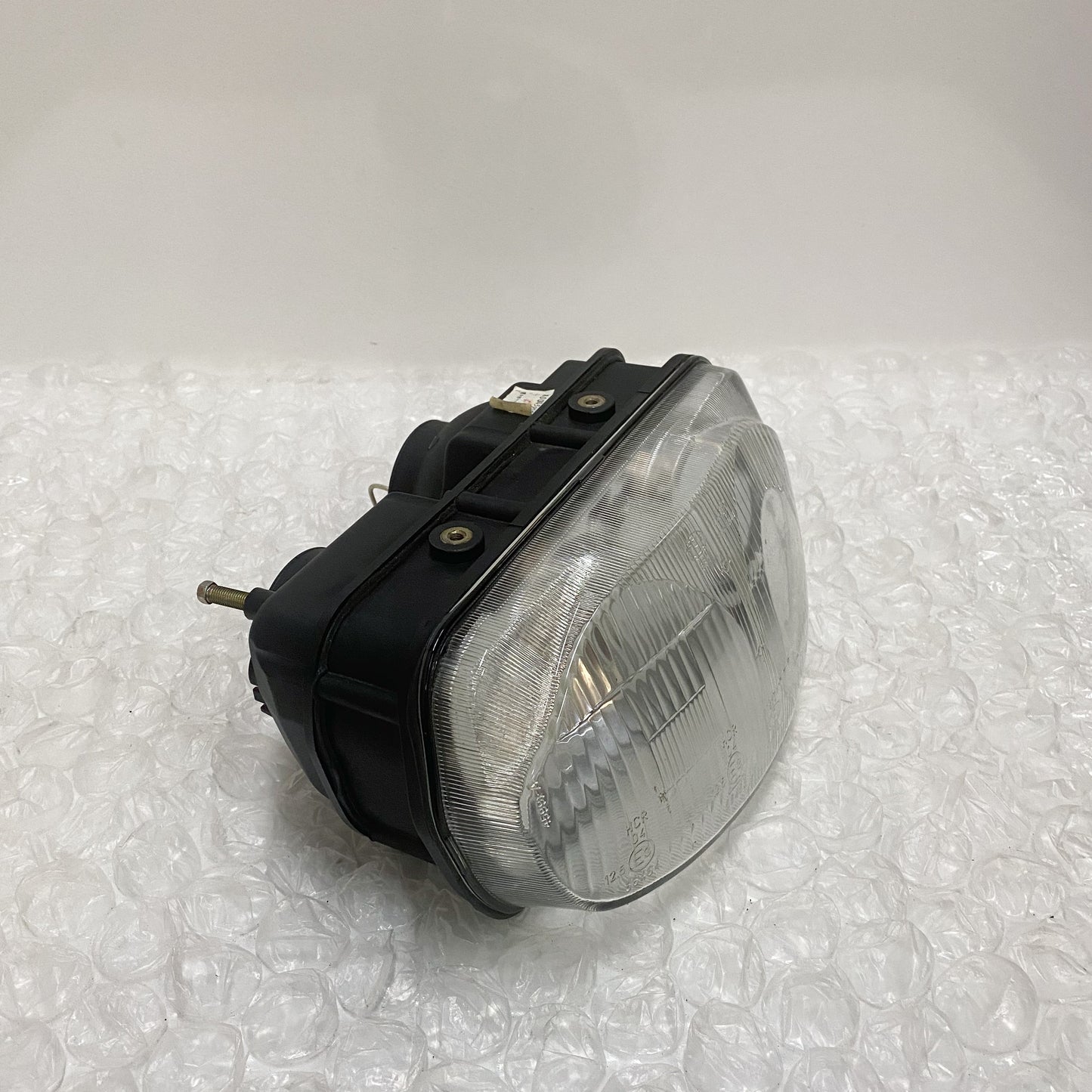 Ducati ST2/ST4/ST4S Headlight Unit 52040112A Take-Off