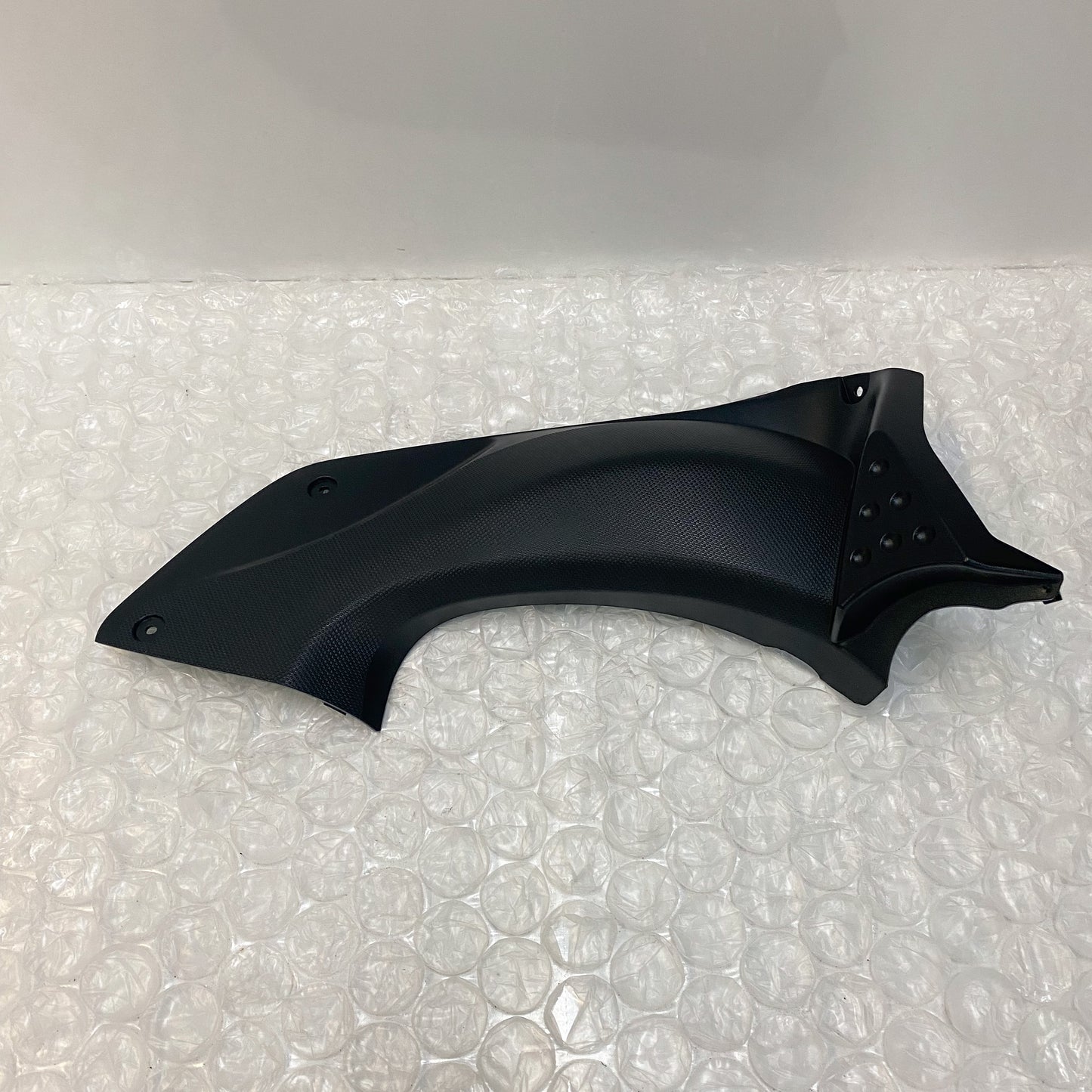 Kawasaki COWLING, INNER, LH 55028-0061 NOS