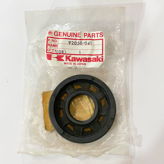 KAWASAKI OIL SEAL TCY256210 92050-041