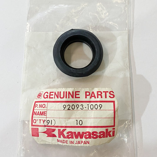 KAWASAKI BUSHING,RUBBER 92093-1009