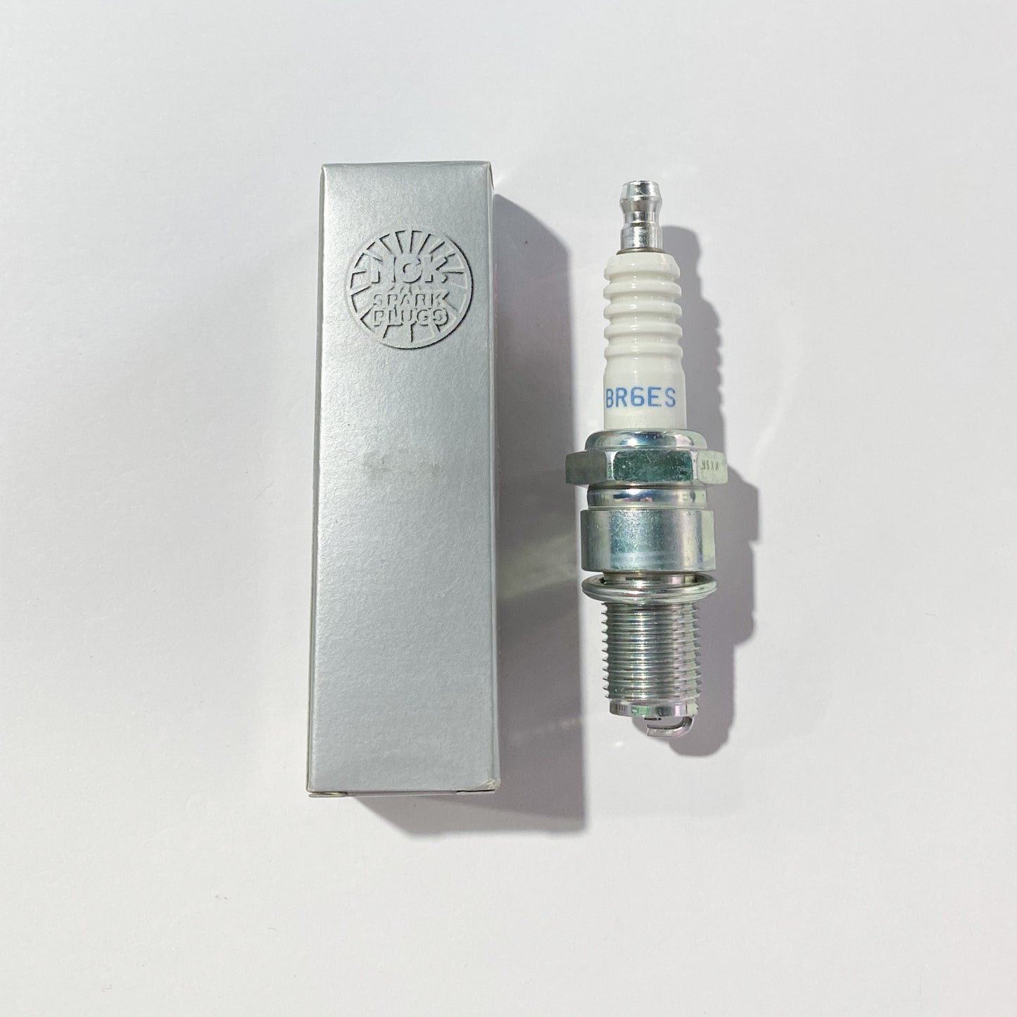 NGK 4922 BR6ES NICKEL SPARK PLUG