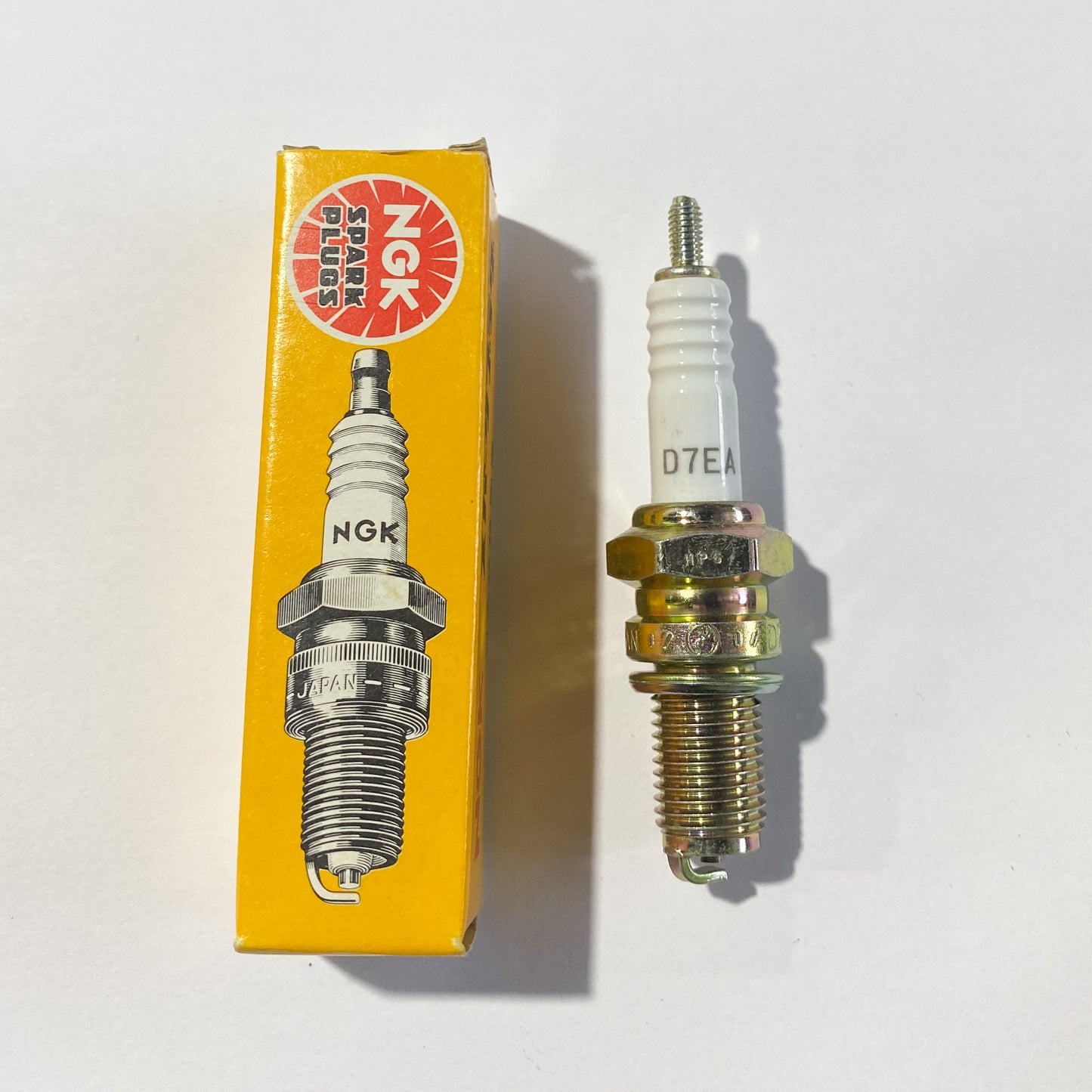 NGK 7912 D7EA NICKEL SPARK PLUG