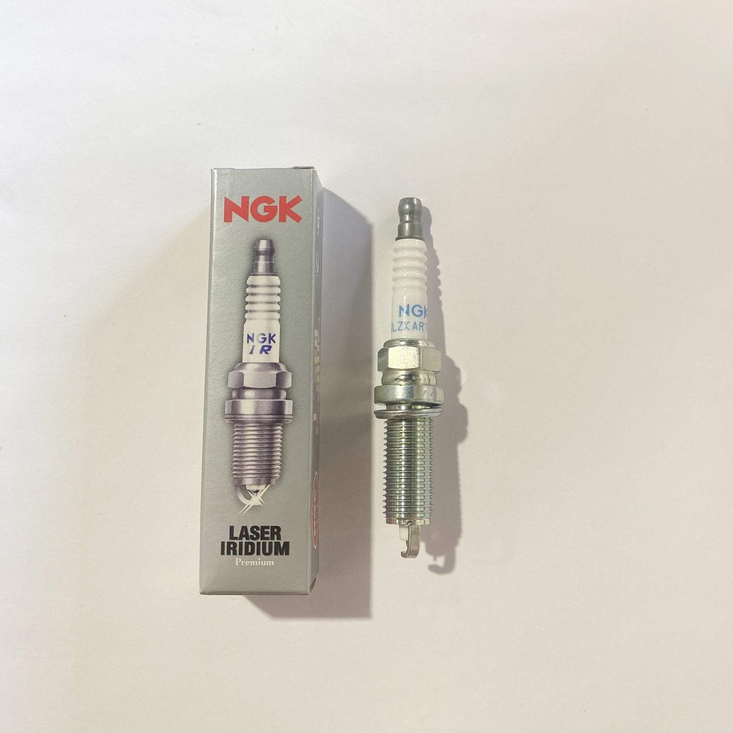 NGK 1654 ILZKAR7B11 LASER IRIDIUM SPARK PLUG