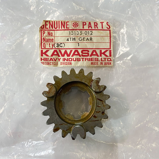 KAWASAKI 4TH GEAR-OUTPUT | 21T 13135-012