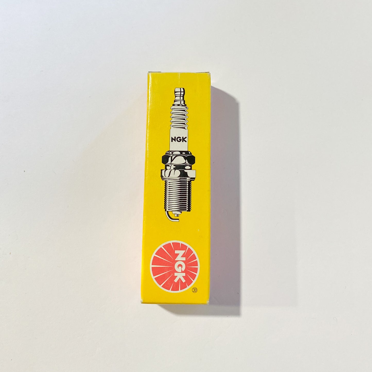 NGK 2611 B9ES NICKEL SPARK PLUG