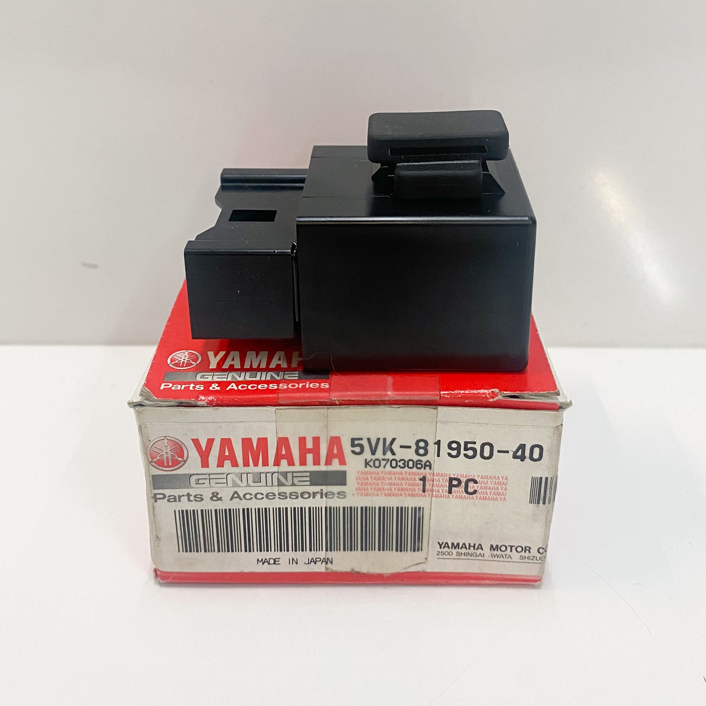 YAMAHA RELAY 5VK-81950-40-00 NOS