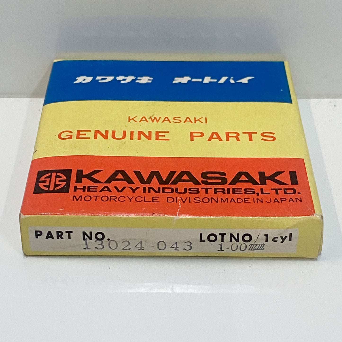 NOS KAWASAKI PISTON RING SET 13024-043