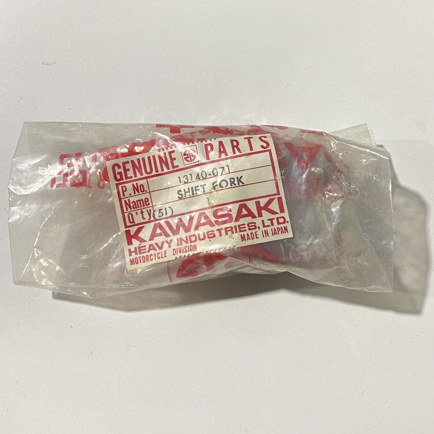 KAWASAKI SHIFT FORK,4THTOP 13140-071