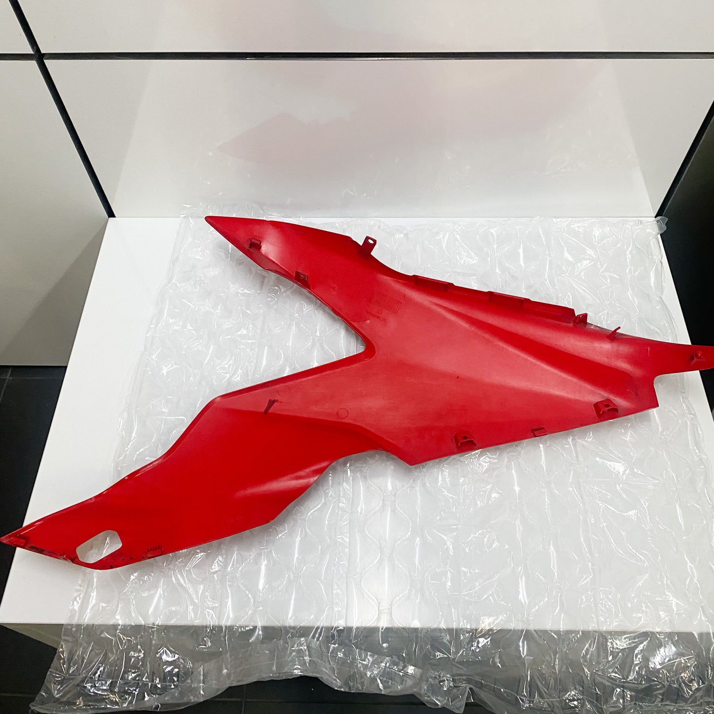 Ducati Supersport 939 Left Upper Fairing, Red 48018842BB USED