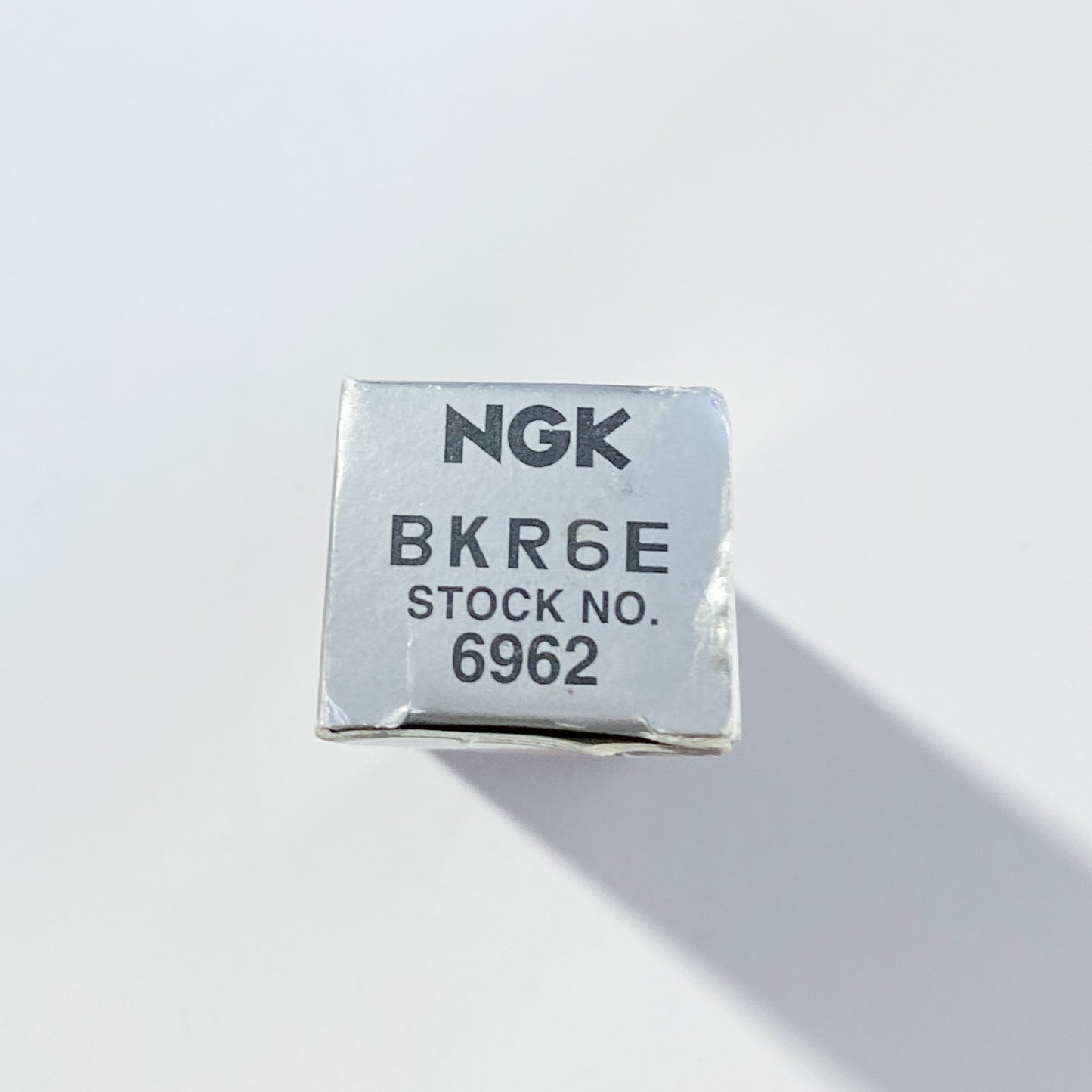 NGK 6962 BKR6E V-POWER SPARK PLUG