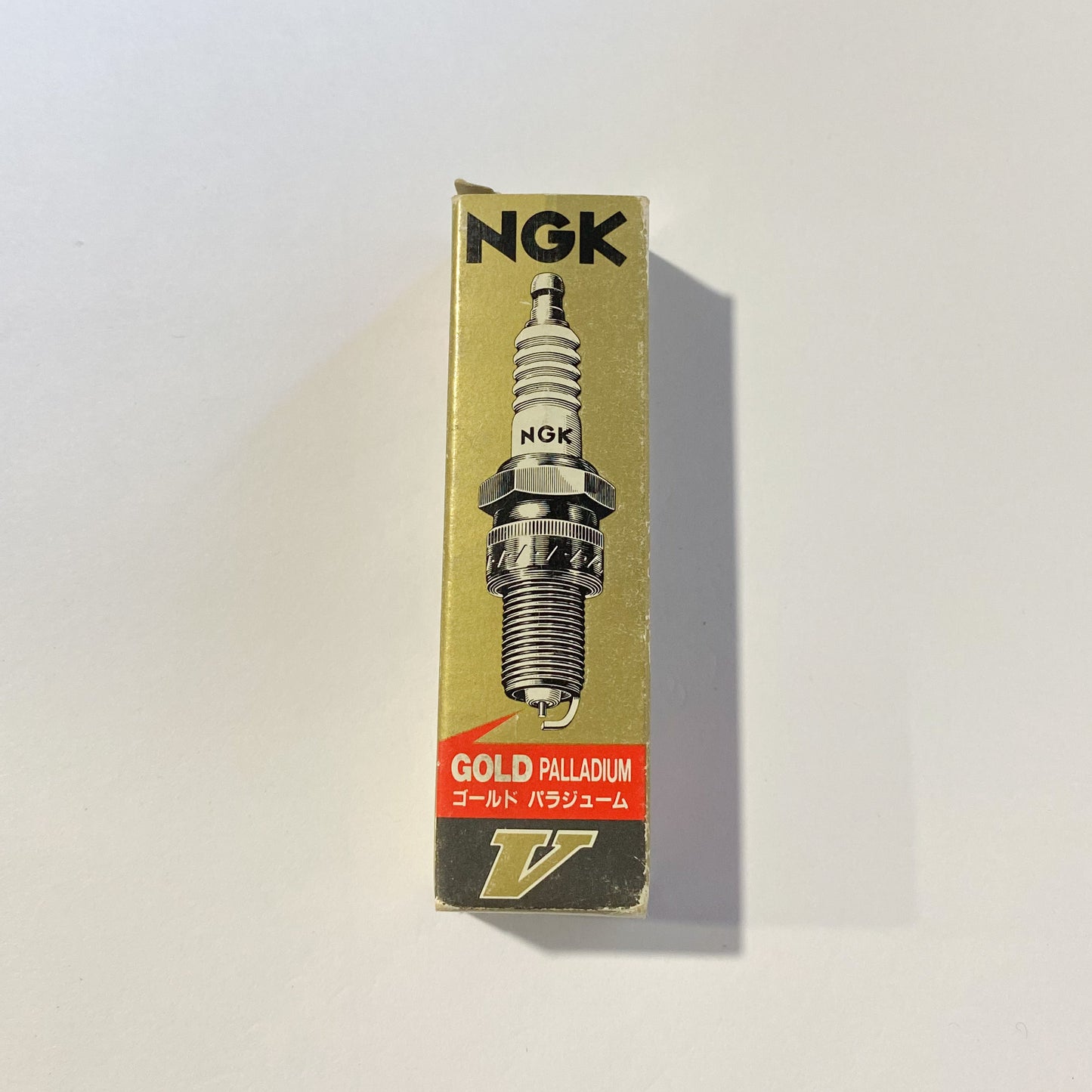 NGK 7124 B9EV GOLD PALLADIUM SPARK PLUG