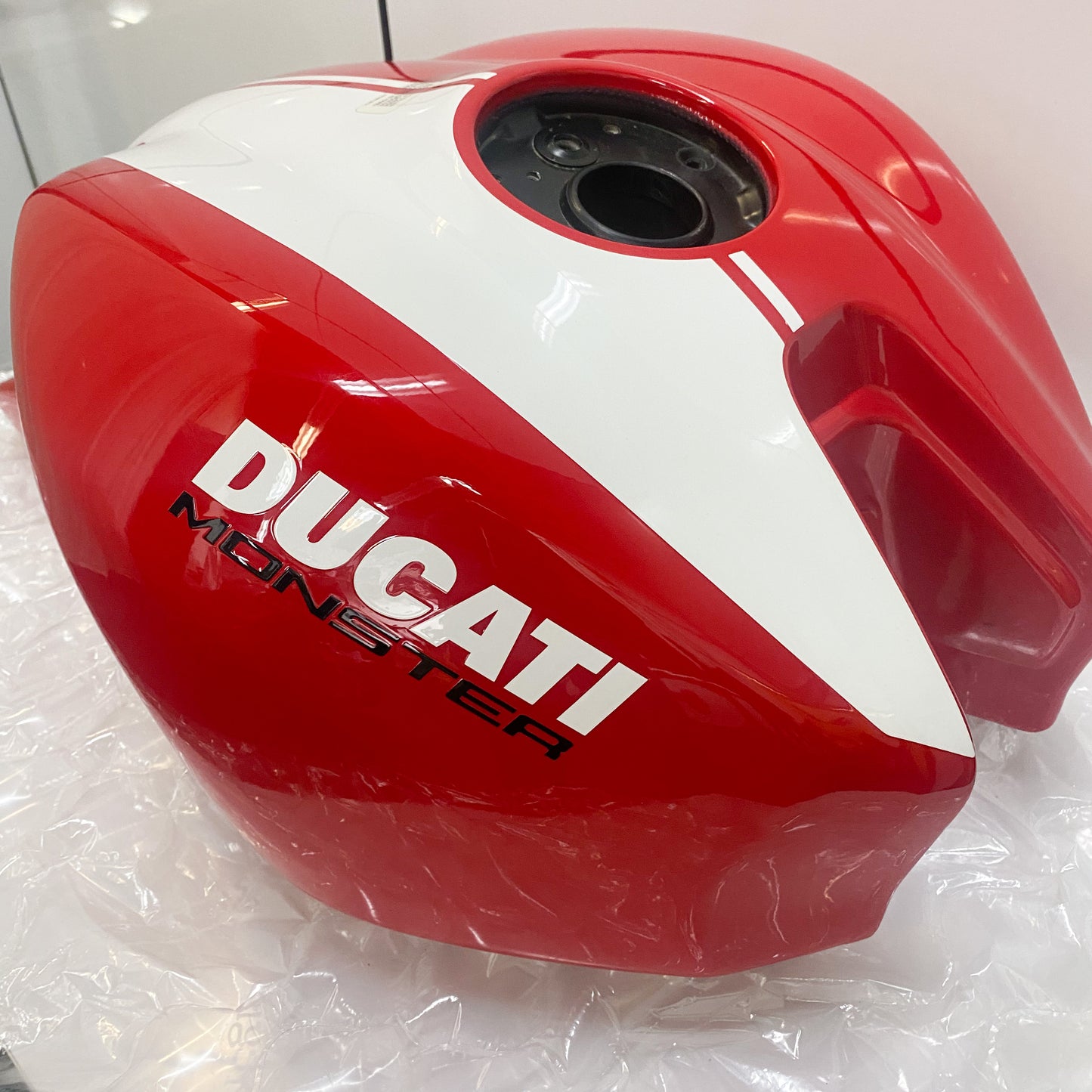 Ducati Monster 1200/821  Stripe Gas Tank 58612001CH USED