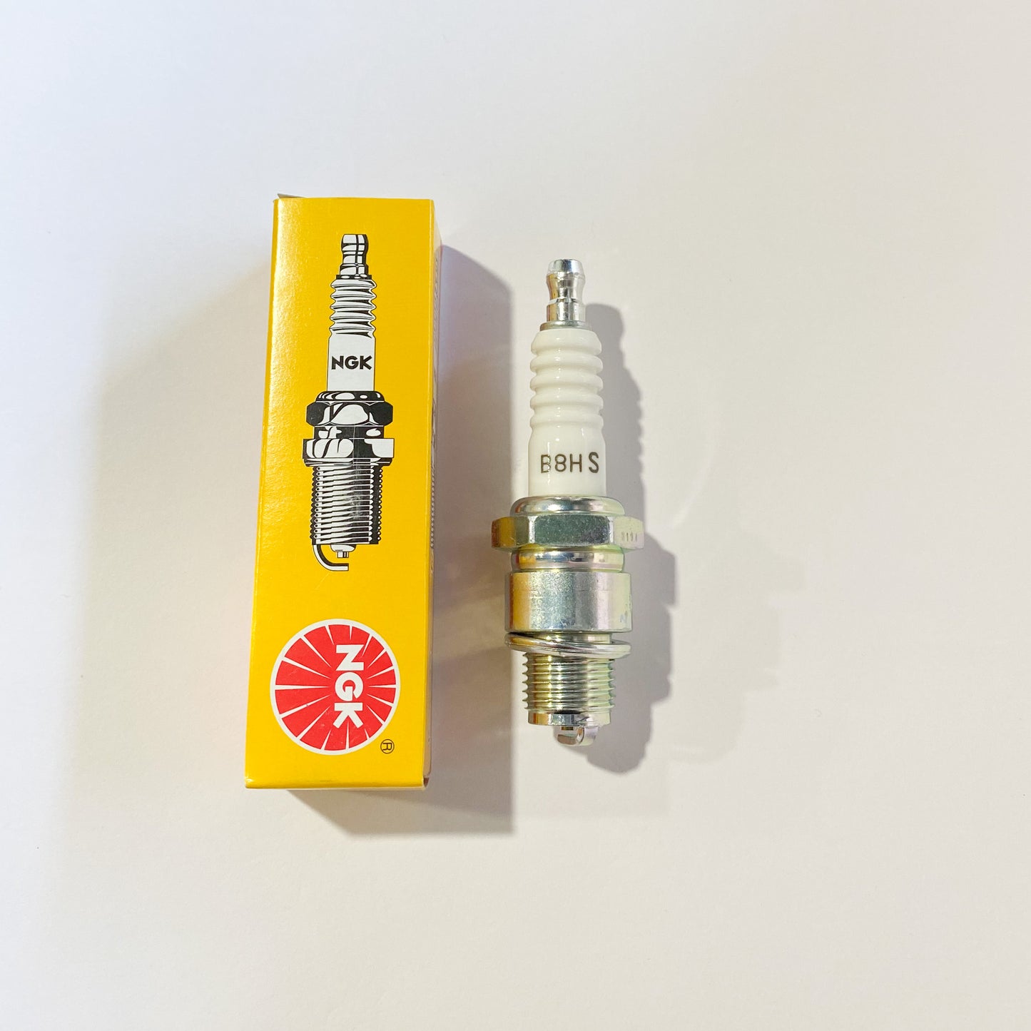 NGK 5510 B8HS NICKEL SPARK PLUG