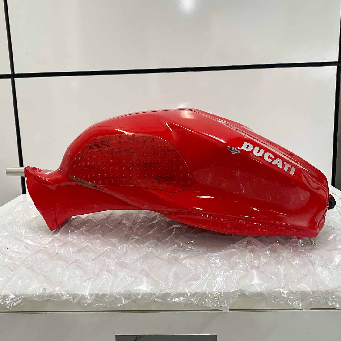 Ducati 1199/1299 Gas Tank, Red 58611923AA USED