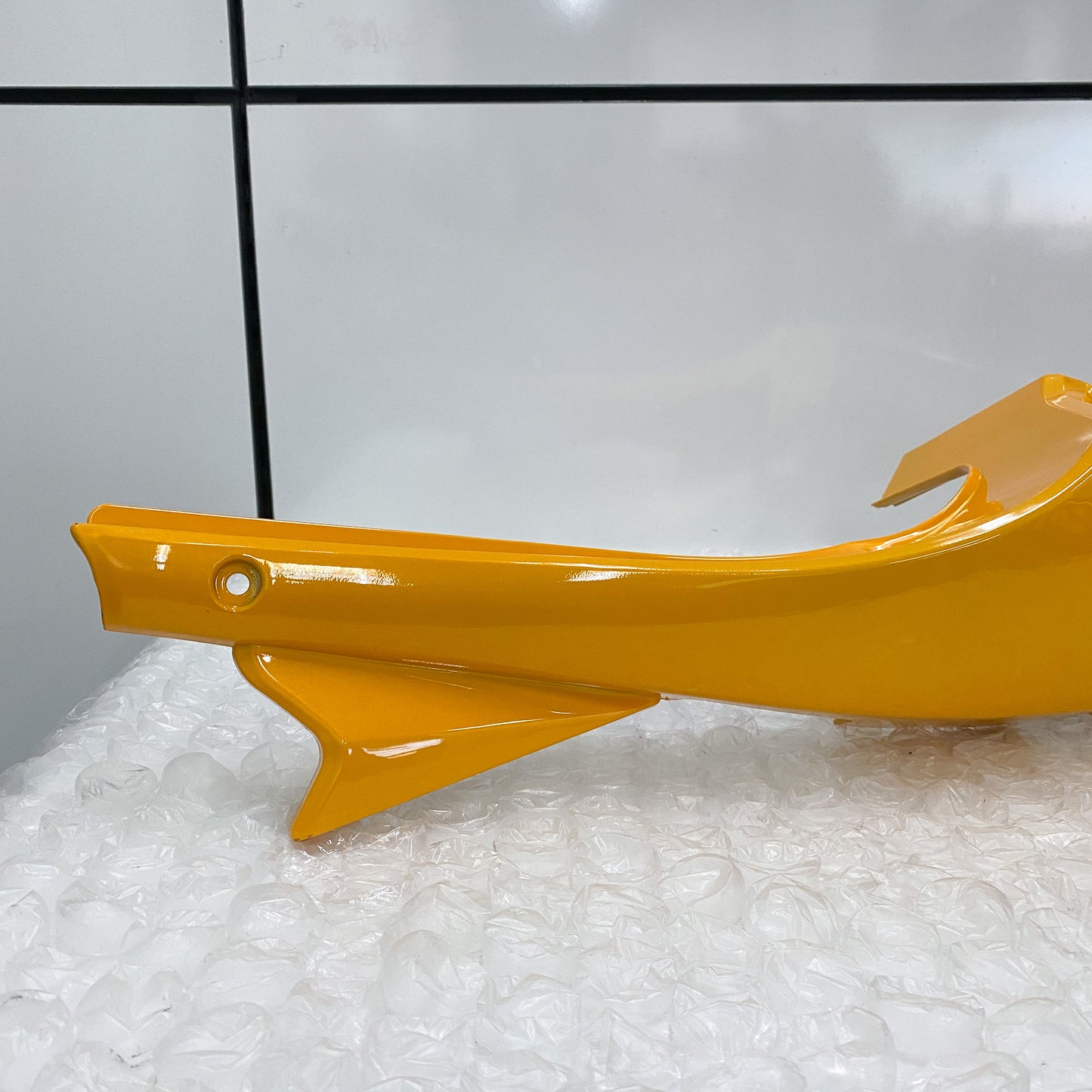 Hyosung Side Cover LH Yellow GT650 USED