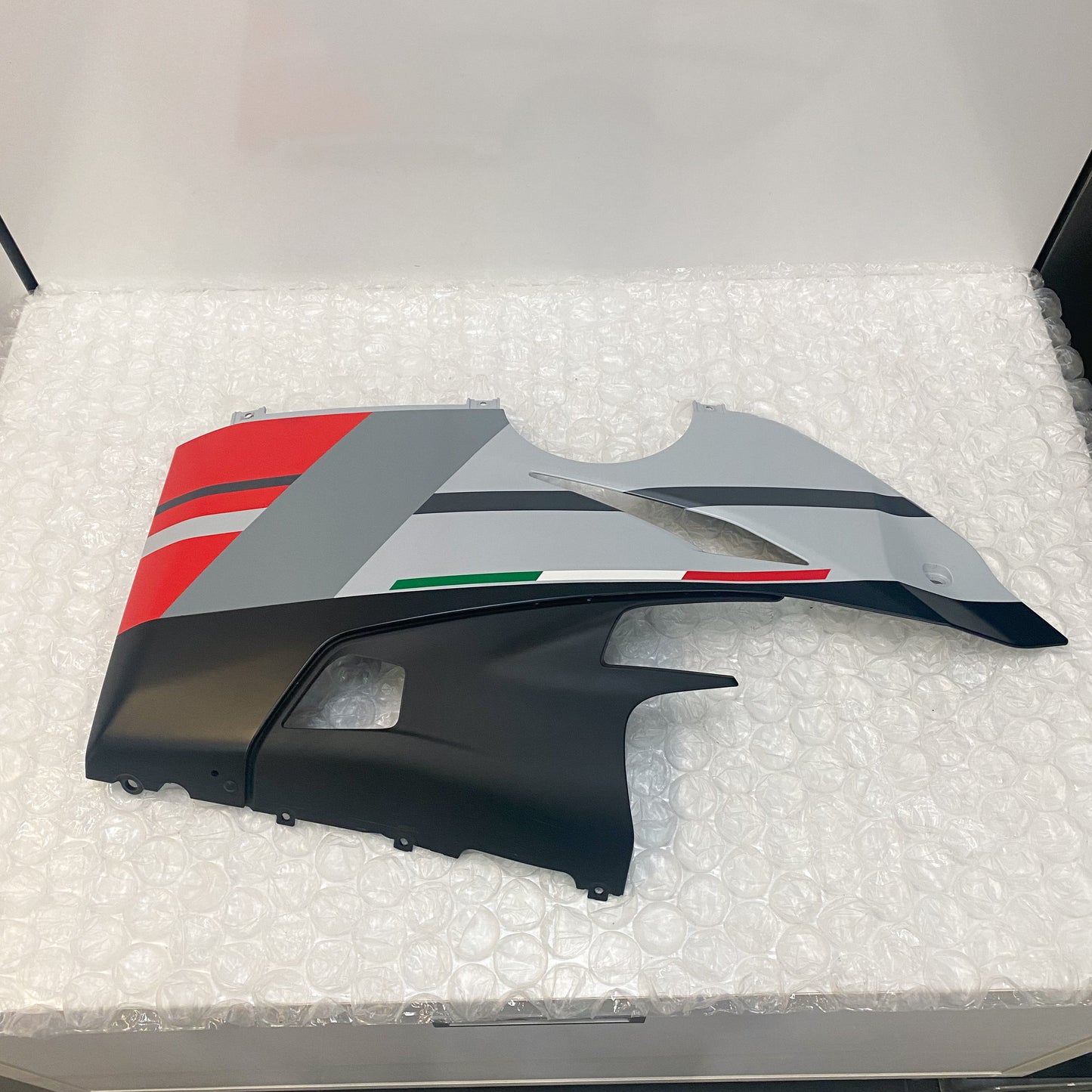 Ducati Panigale V4S CORSE Left Lower Fairing 48019274BC Take-OFF